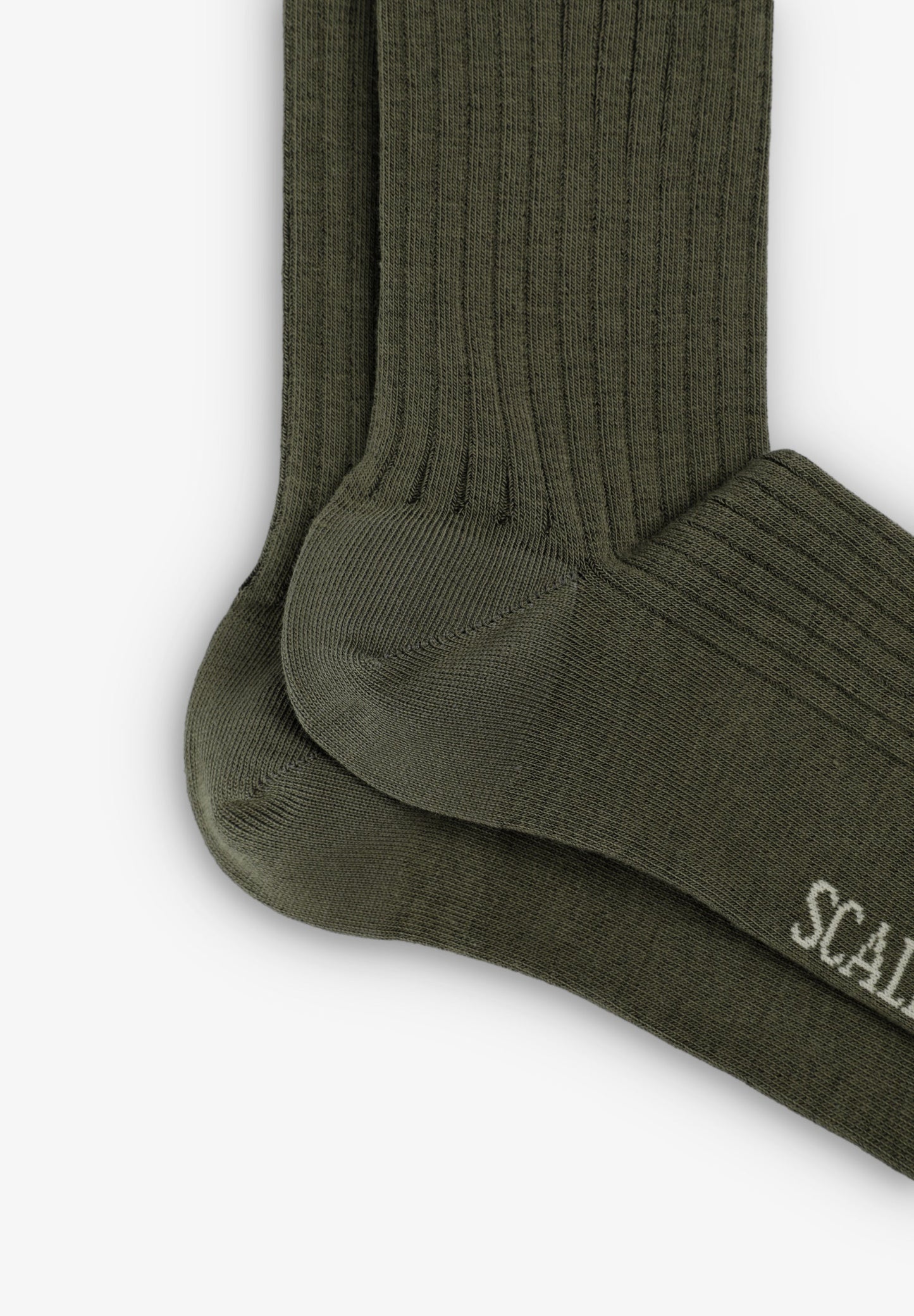 ZWEIFARBIGE SOCKEN MIT RIPPENSTRICK
