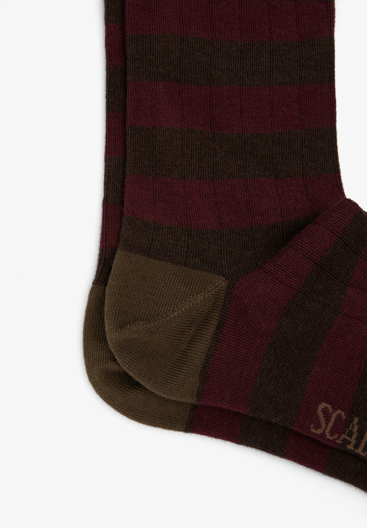 SOCKEN MIT STREIFEN AUS ÖKOLOGISCH HERGESTELLTER BAUMWOLLE