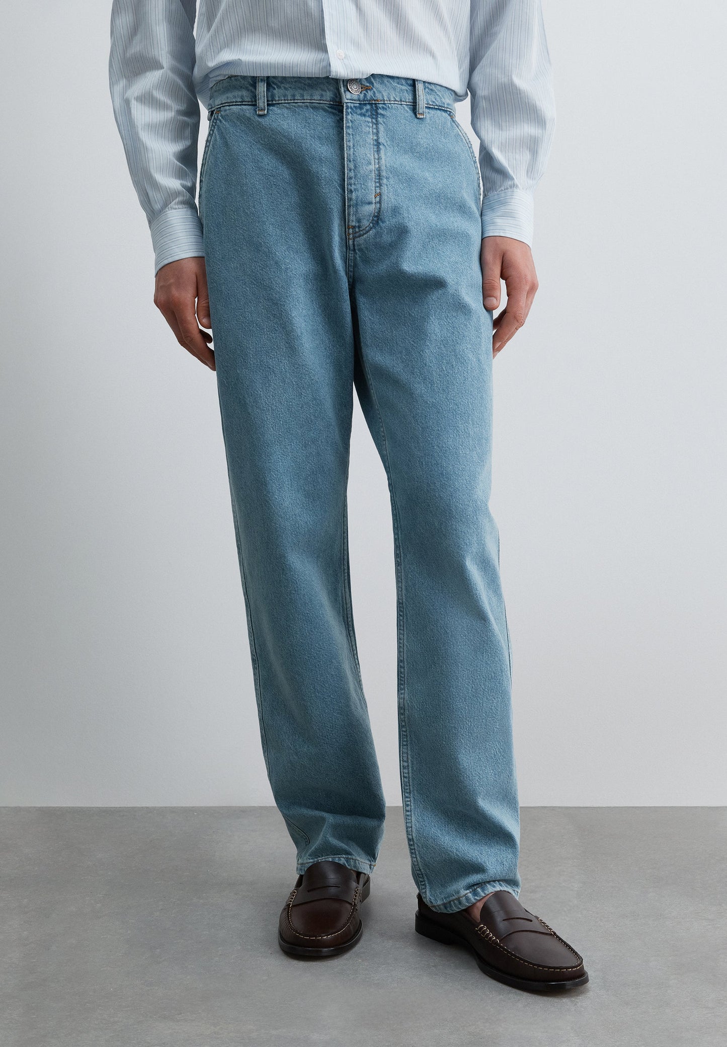 JEANS IM WASHED-LOOK UND REGULAR FIT