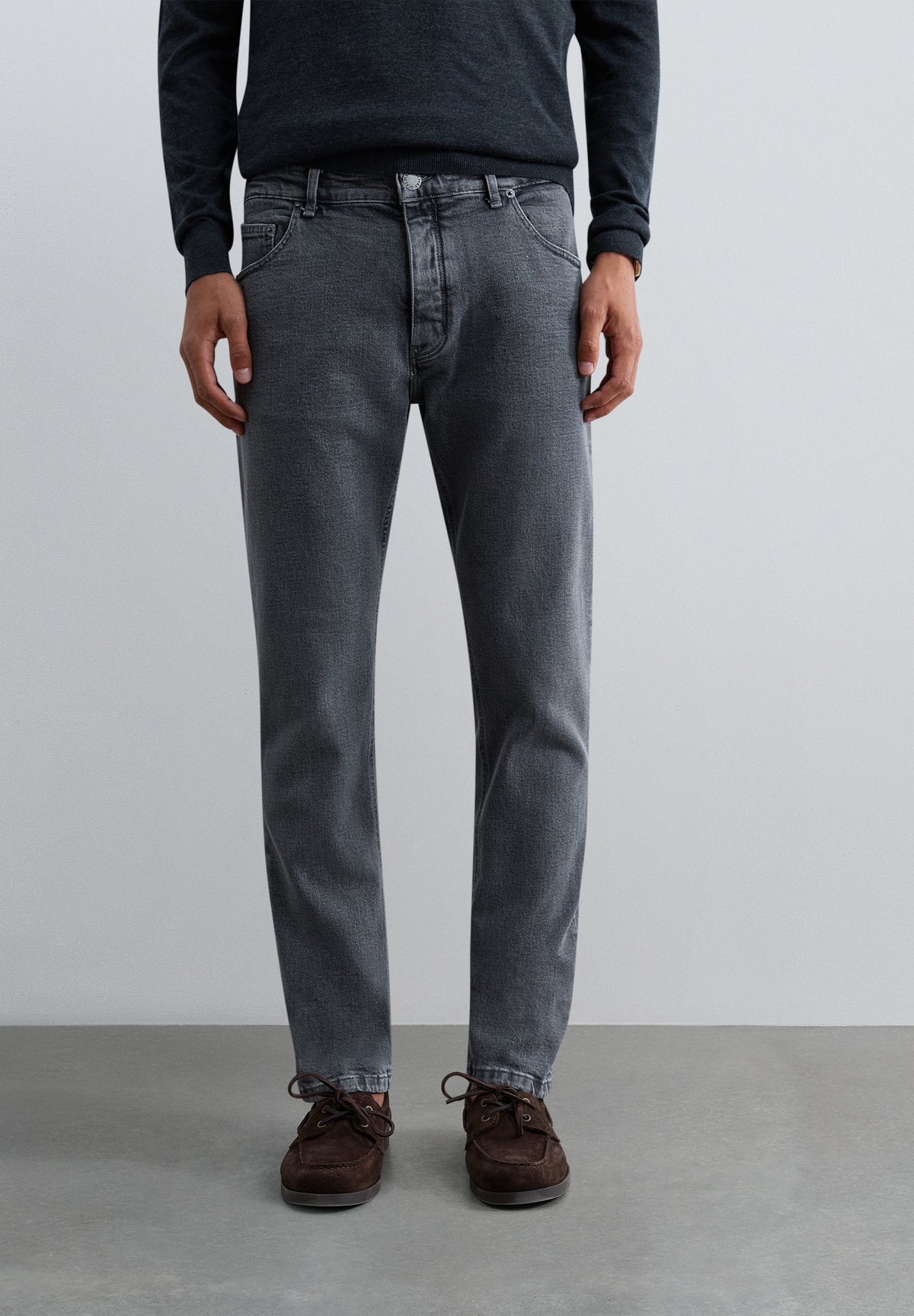 SLIM-FIT-JEANS