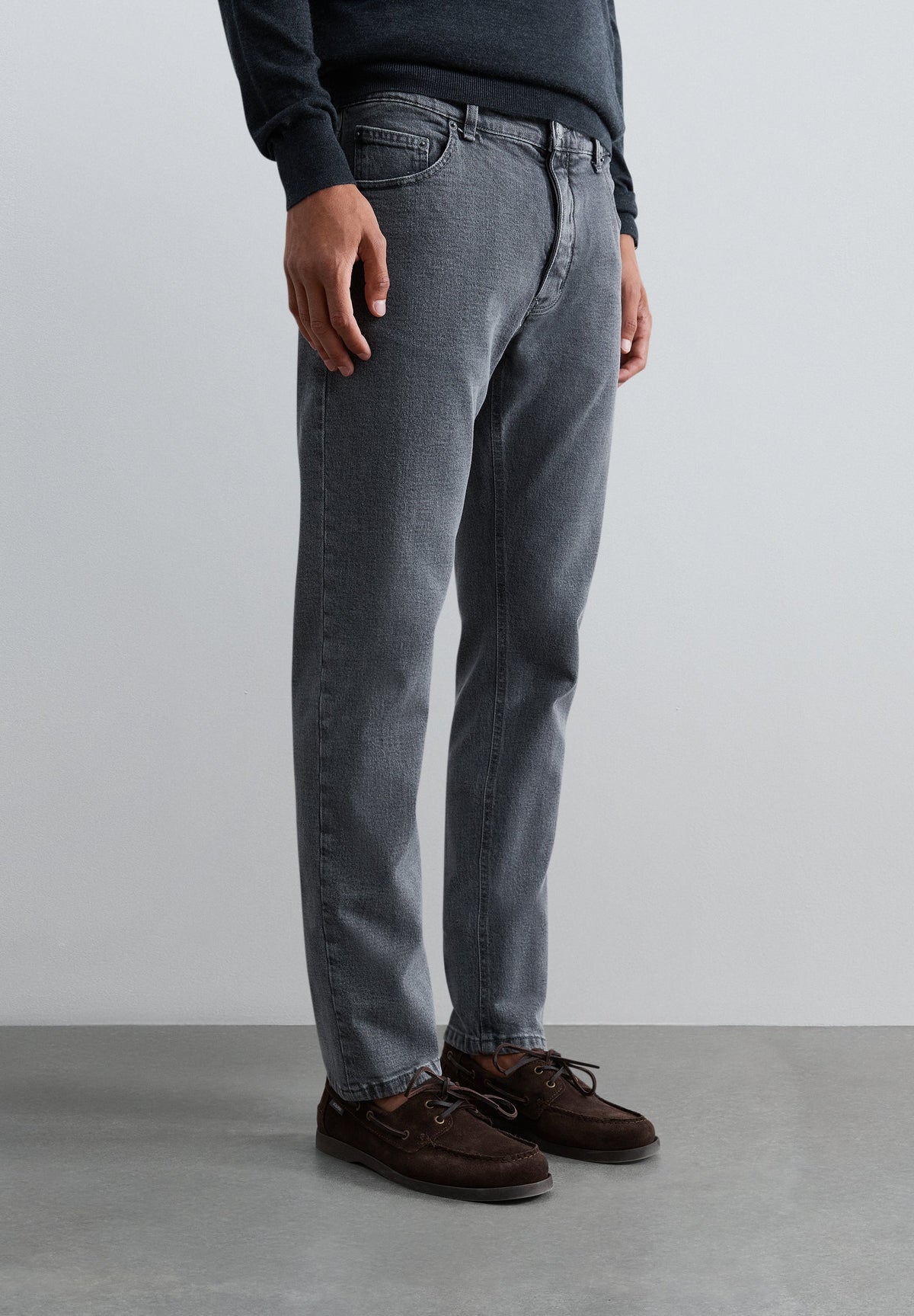 SLIM-FIT-JEANS