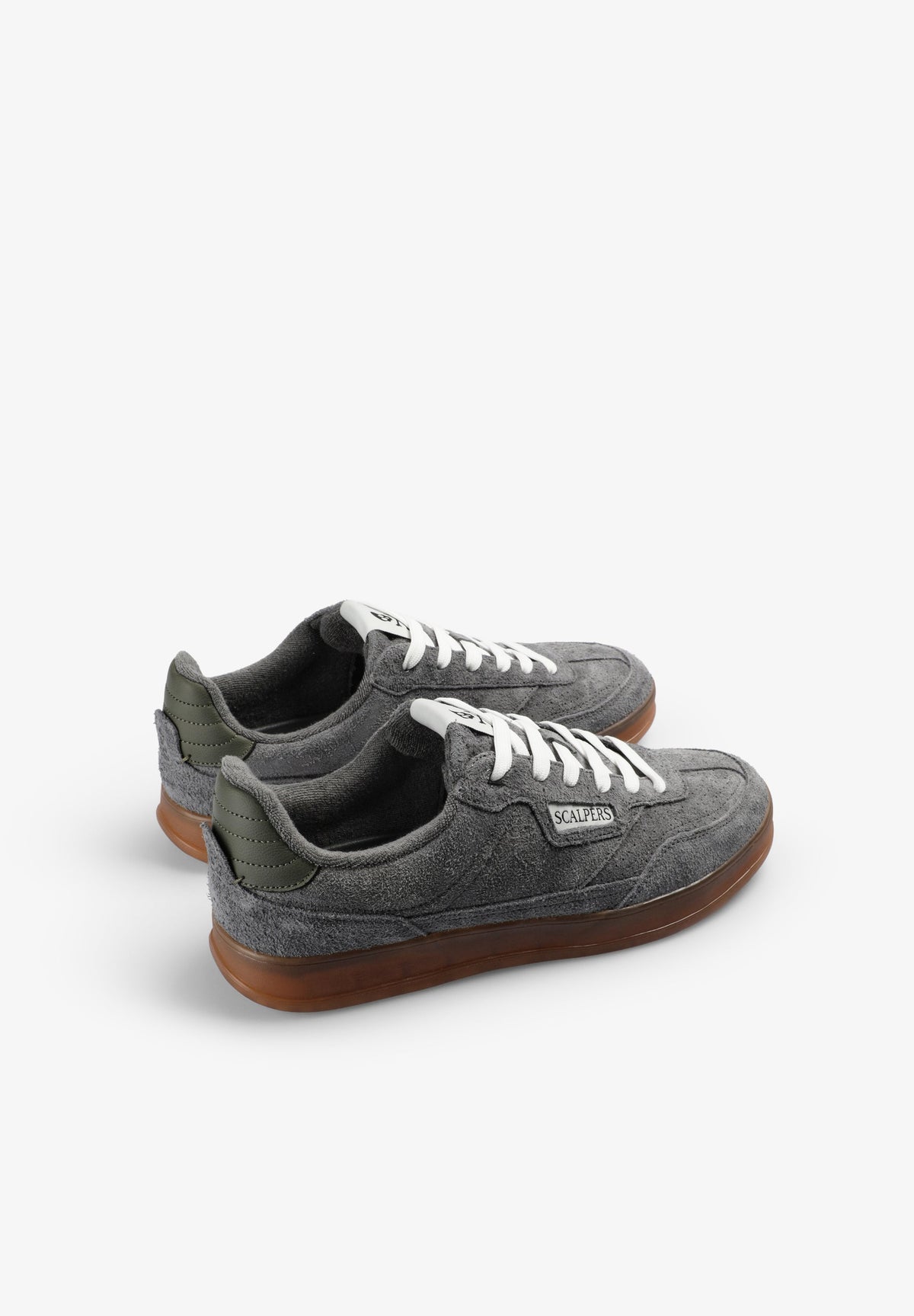 RETRO SUEDE SNEAKERS