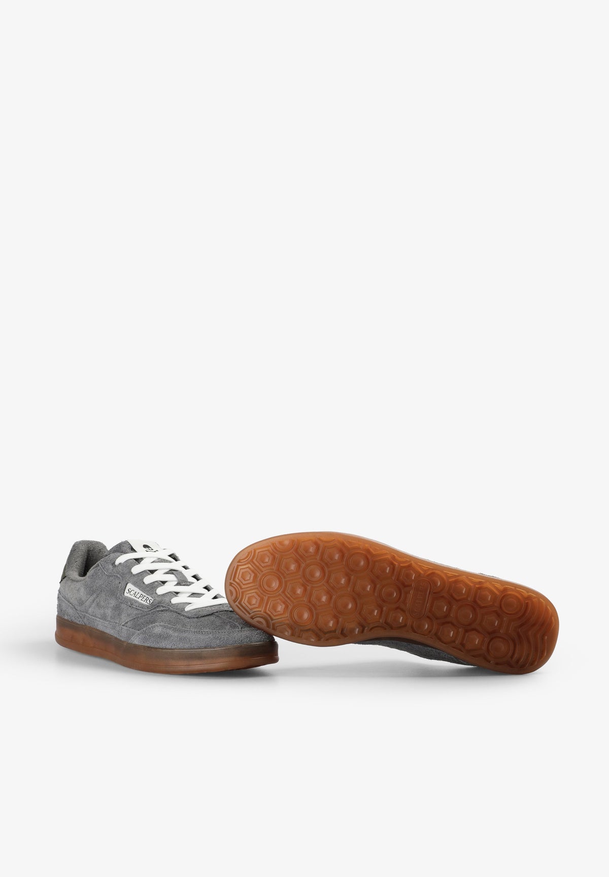 RETRO SUEDE SNEAKERS