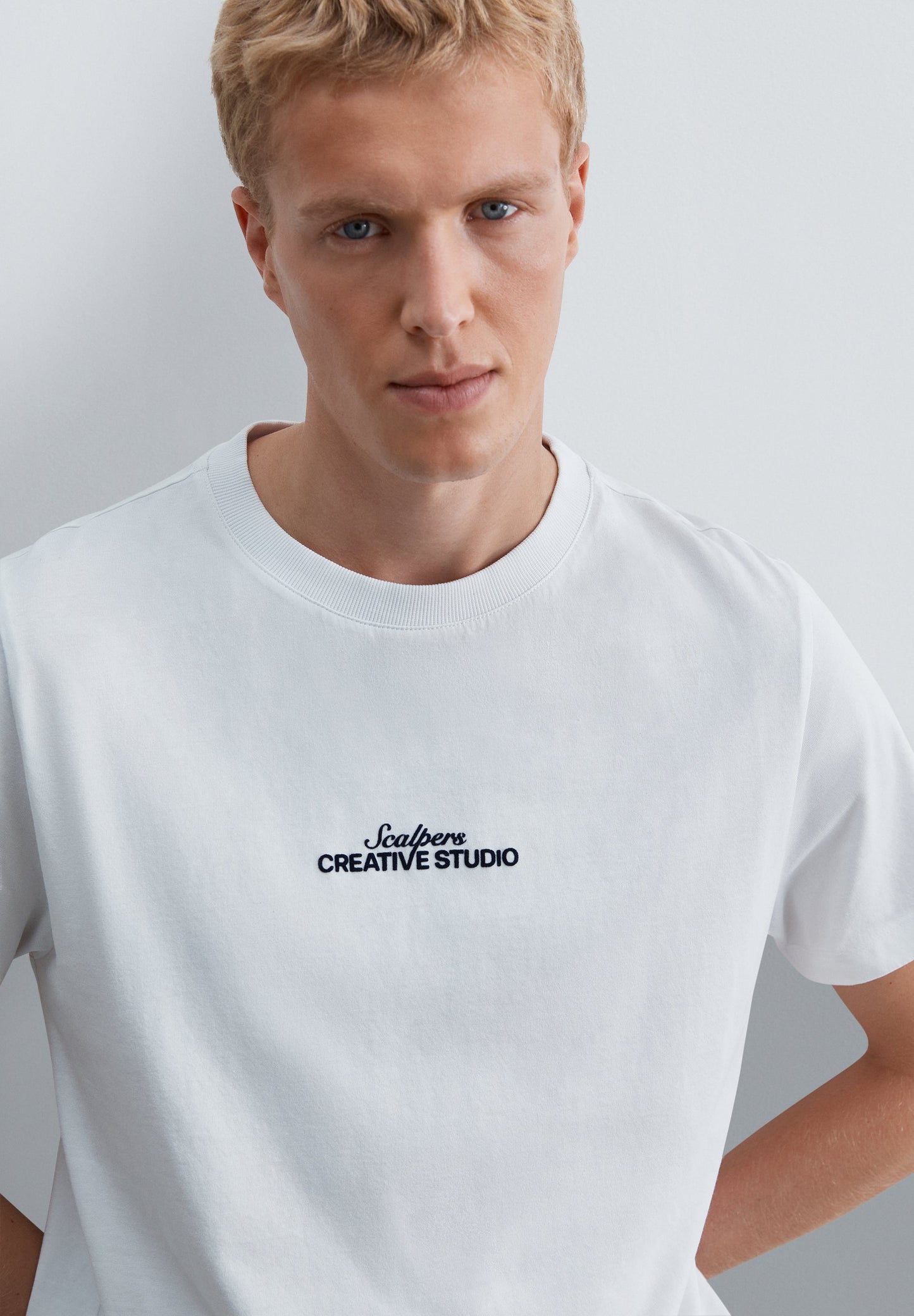 REGULAR FIT PRINTED T-SHIRT