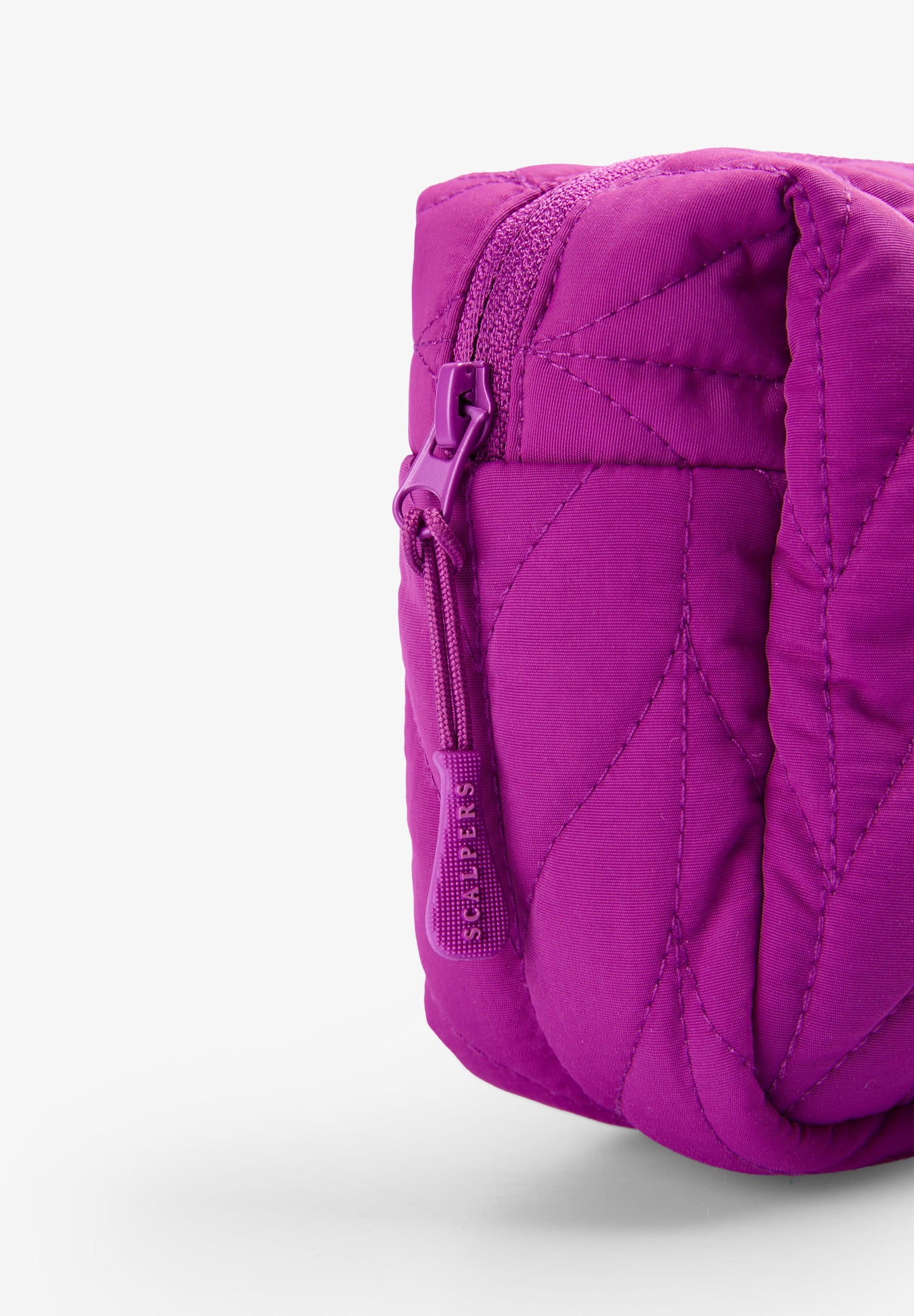 SCQUILTED CASE GIRLS