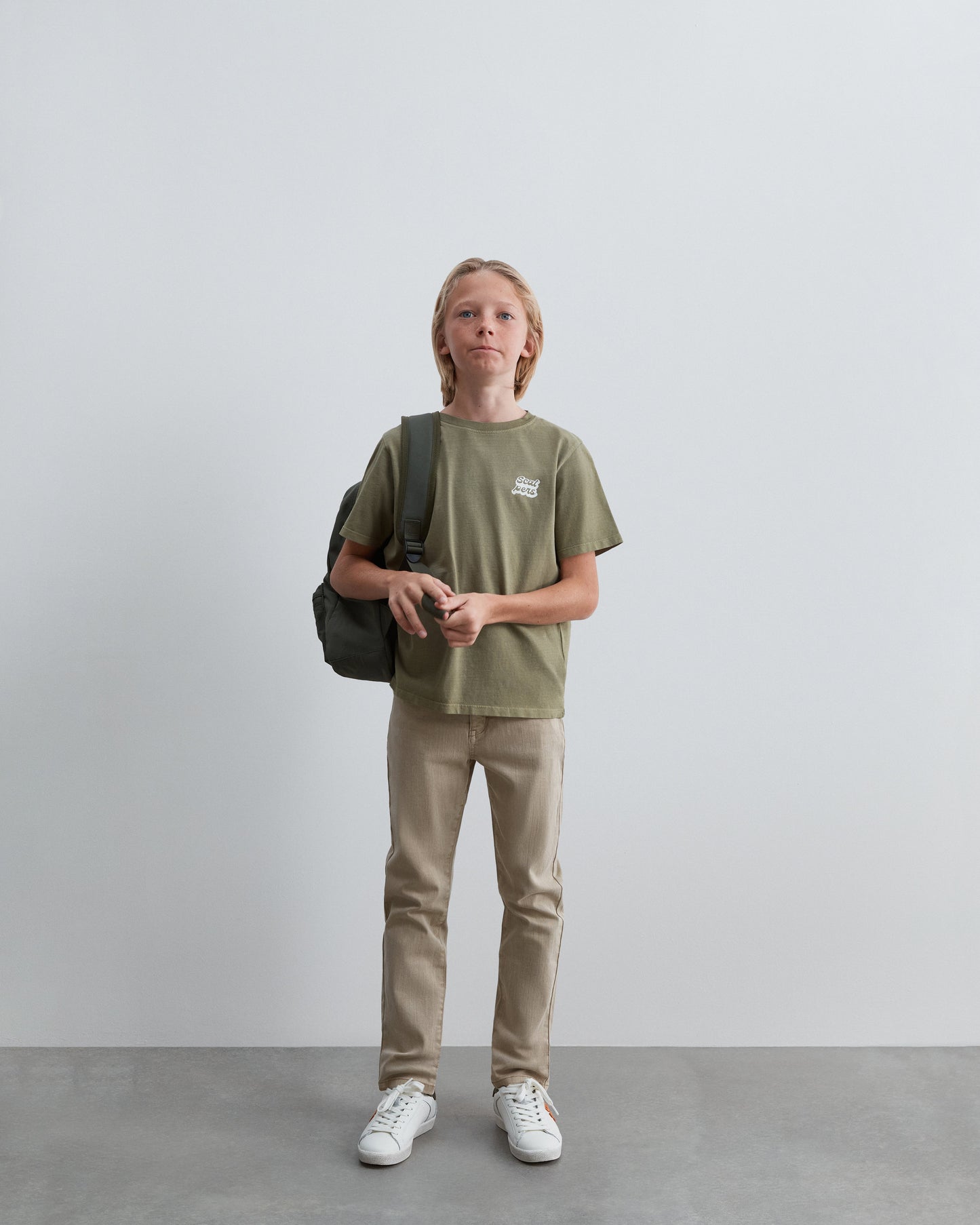 CONTRAST PRINT T-SHIRT