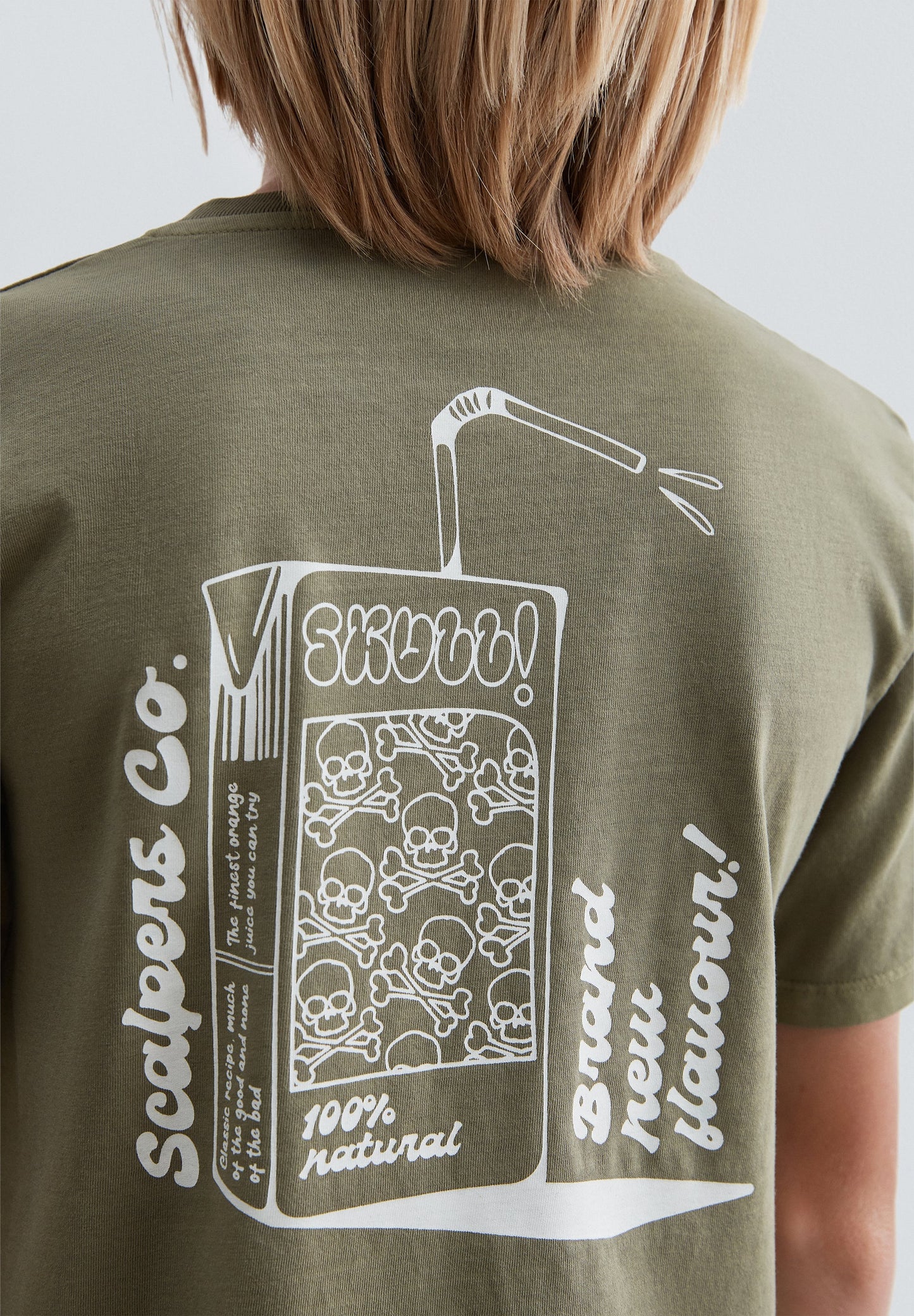 CONTRAST PRINT T-SHIRT