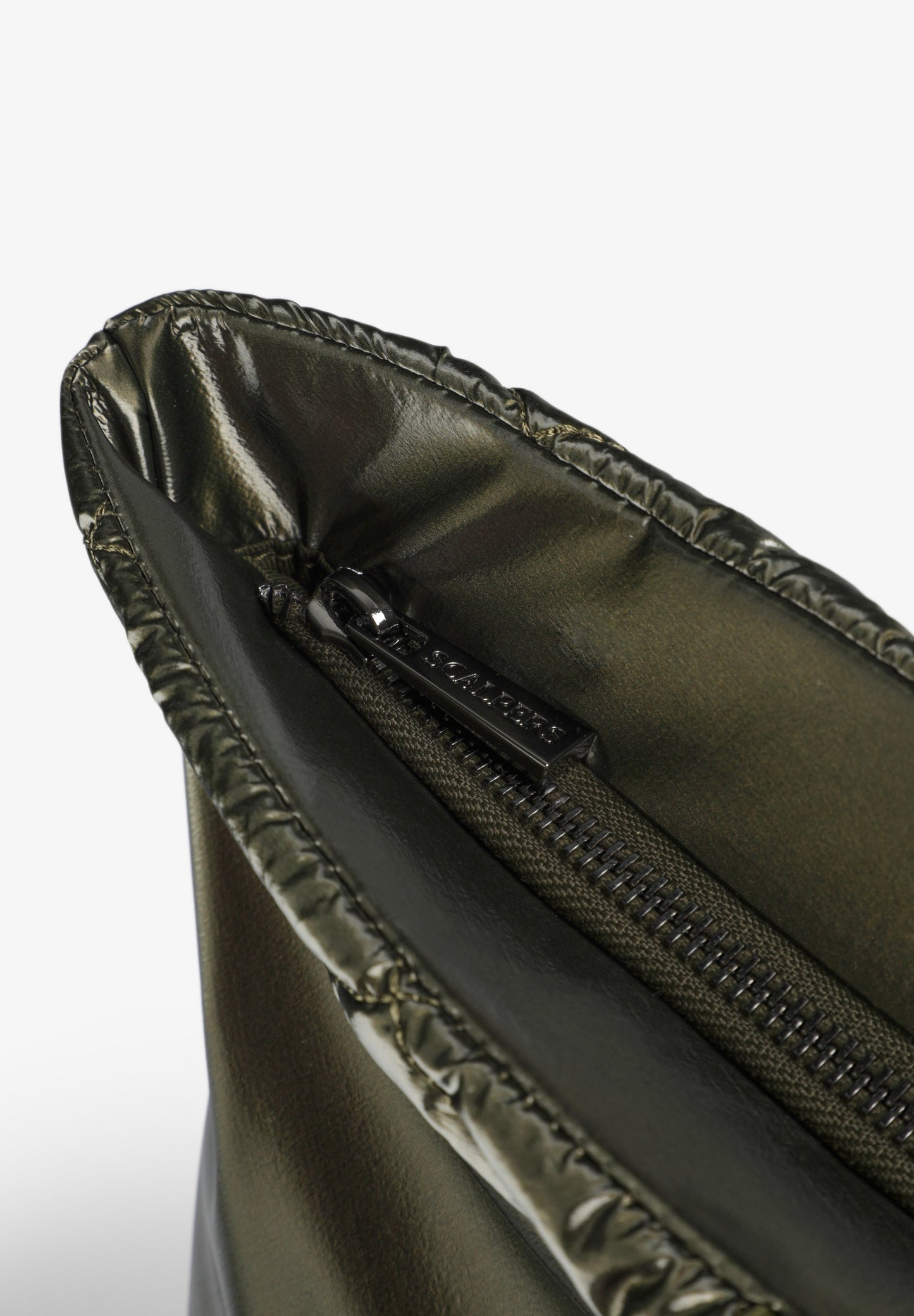 SCNY QUILTED SP BAG