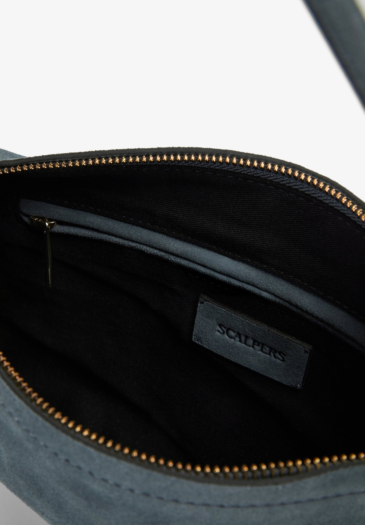 LEATHER SHOULDER BAG