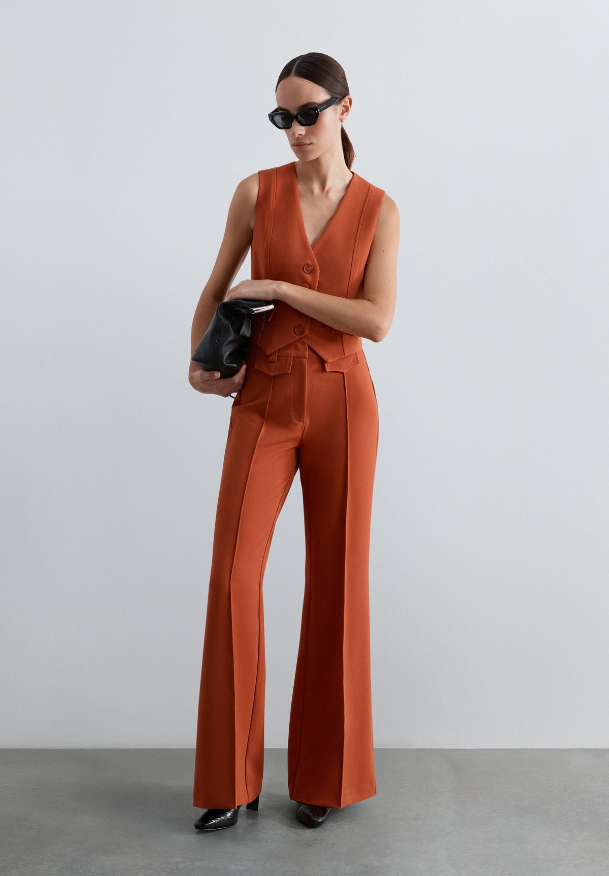 PANTALON BOOTCUT PINCES