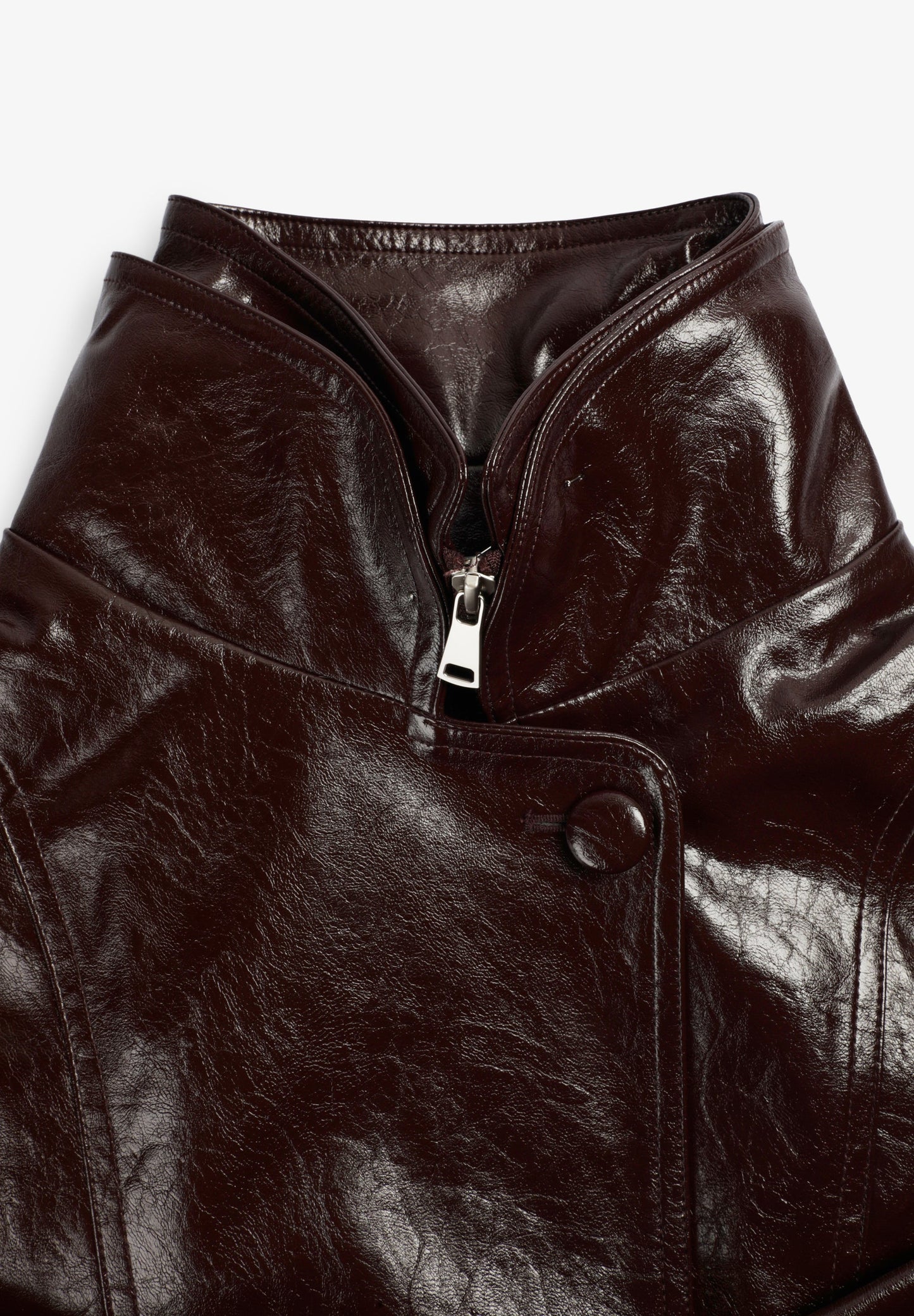 HIGH-NECKED JACKET WITH A PATENT-LEATHER FINISH