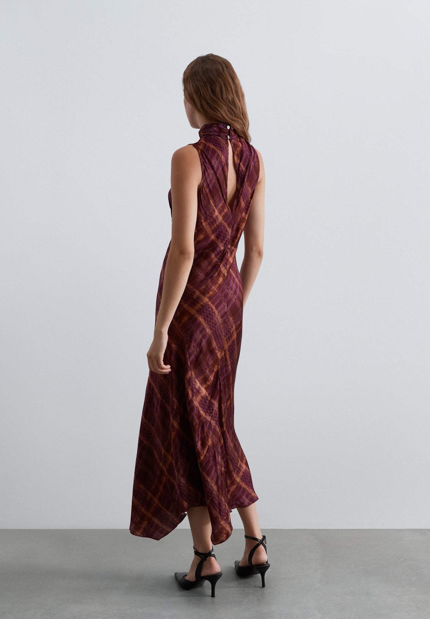 VESTITO CON COLLO HALTER STAMPATO