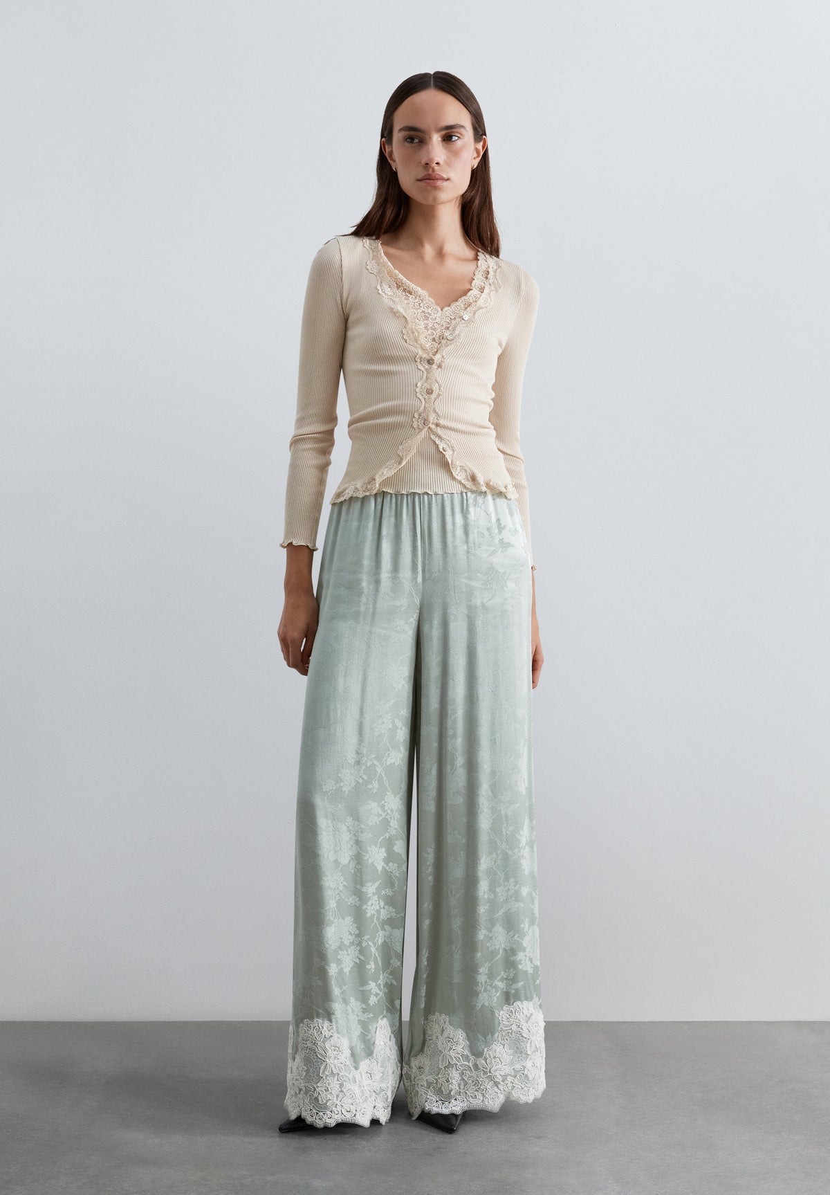 PANTALON JACQUARD DENTELLE