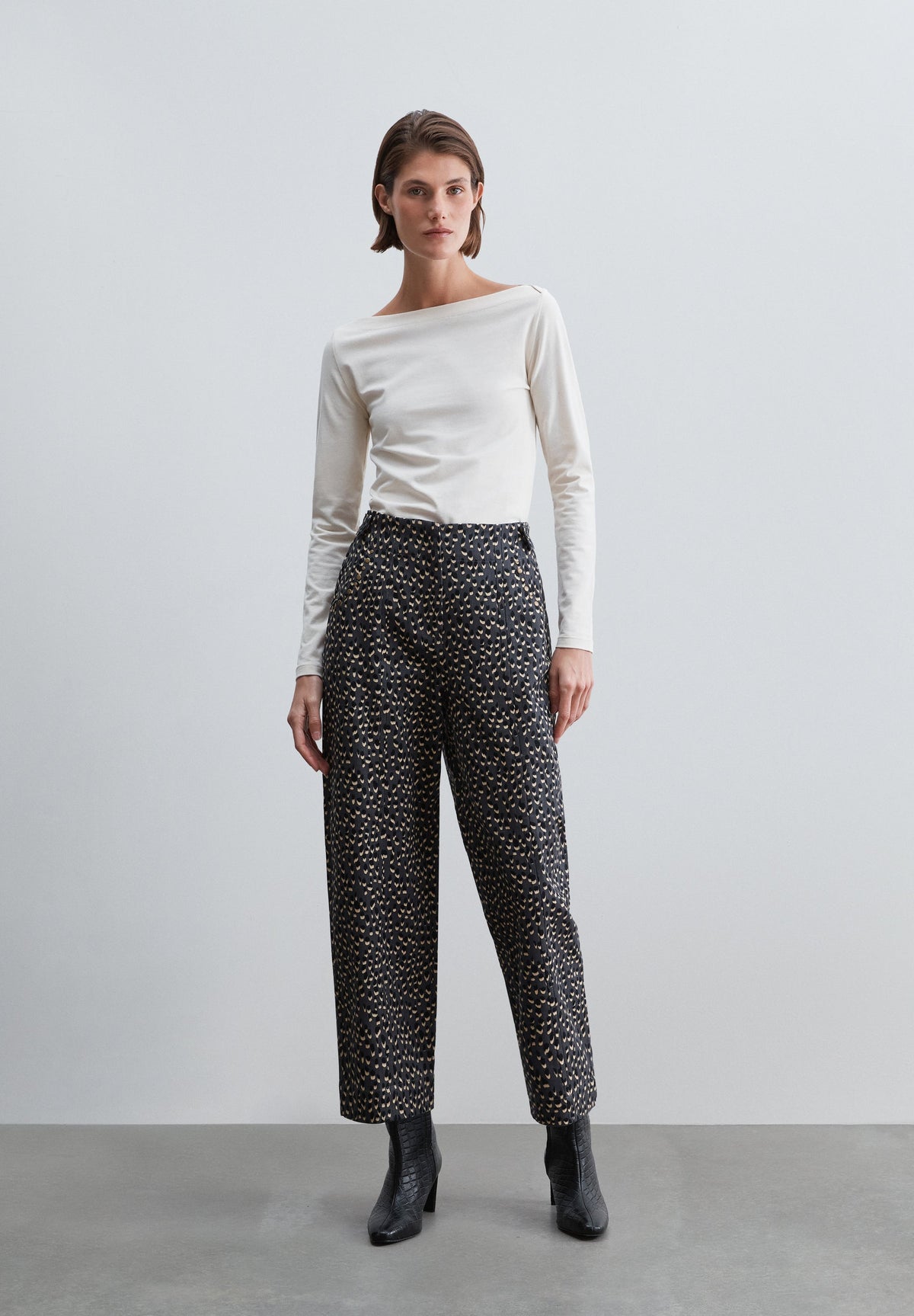 PANTALONI STAMPATI BORCHIE