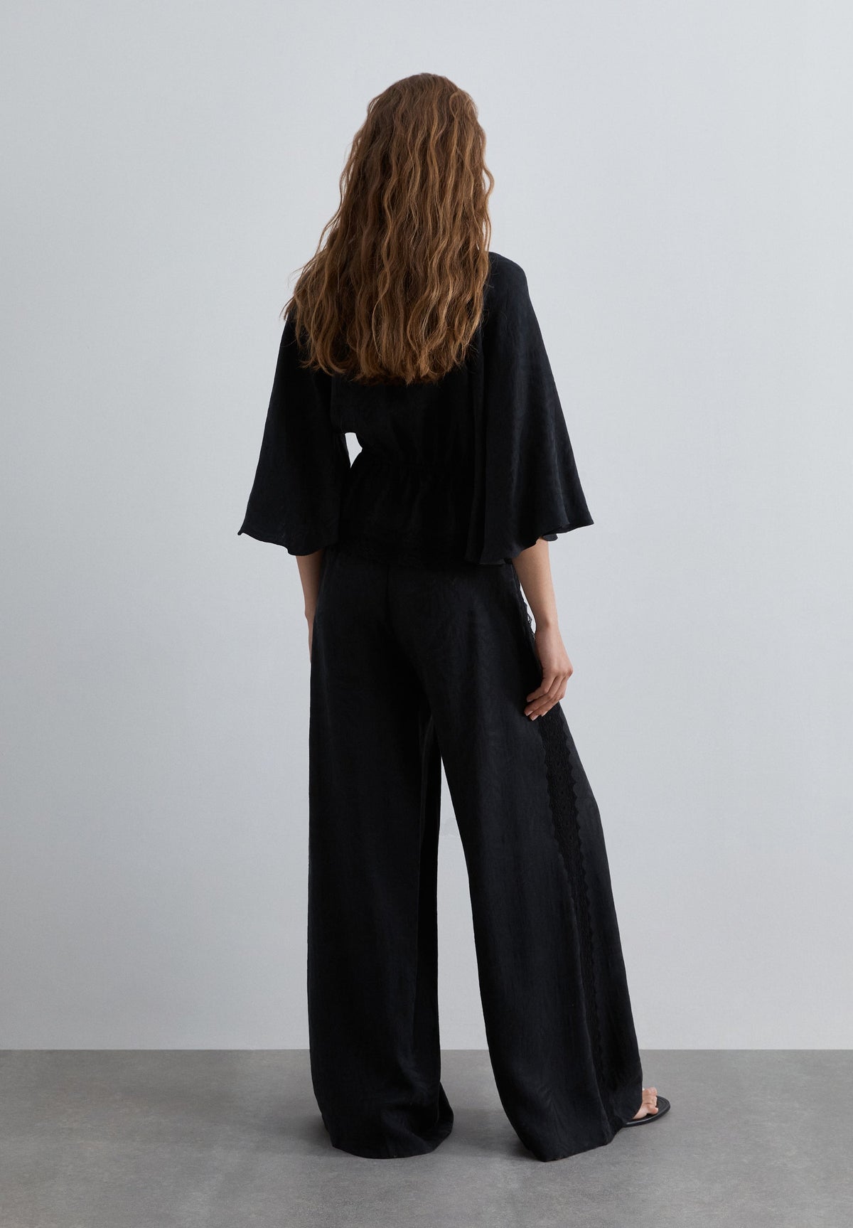 FLOWING TROUSERS WITH SIDE LACE DETAIL