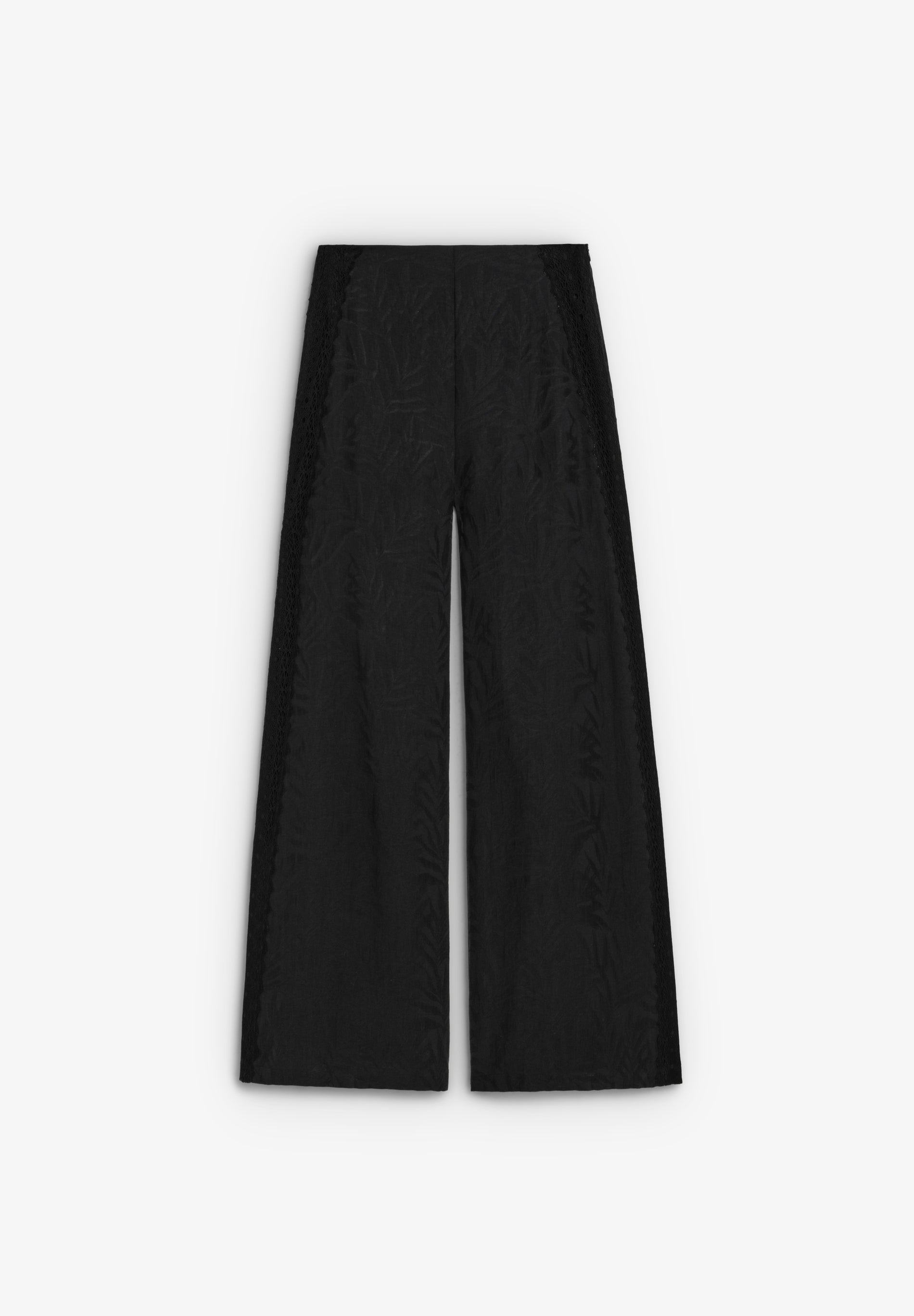 FLIESSENDE HOSE MIT SEITLICHER SPITZE