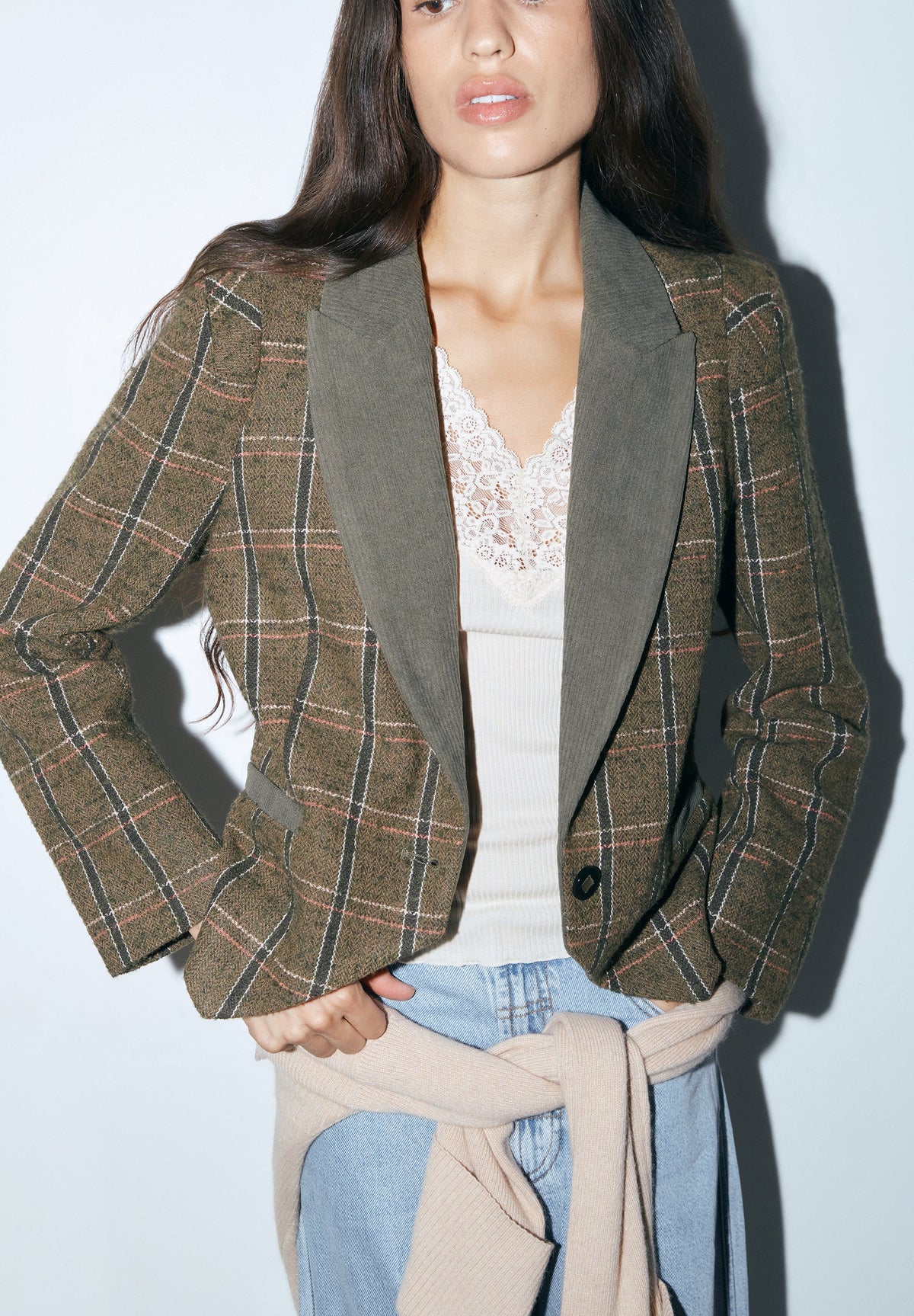 CHECK BLAZER WITH LAPEL DETAIL