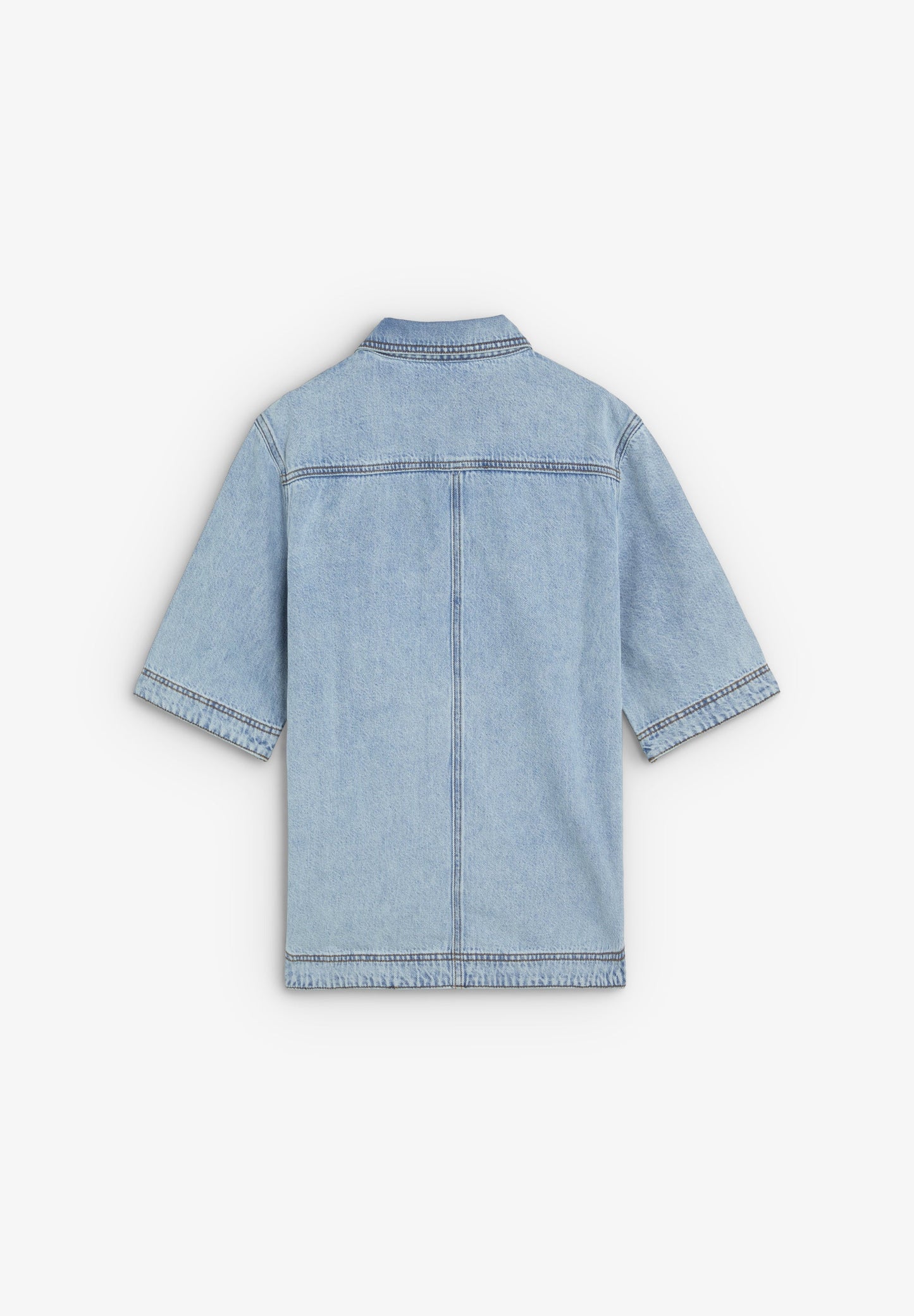 JEANSHEMD MIT KNÖPFEN