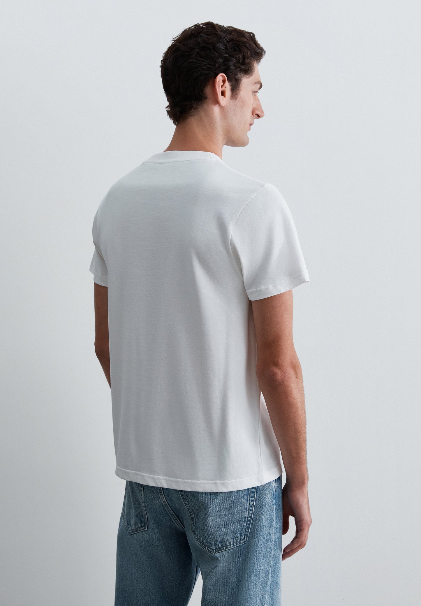SCRACING TEE