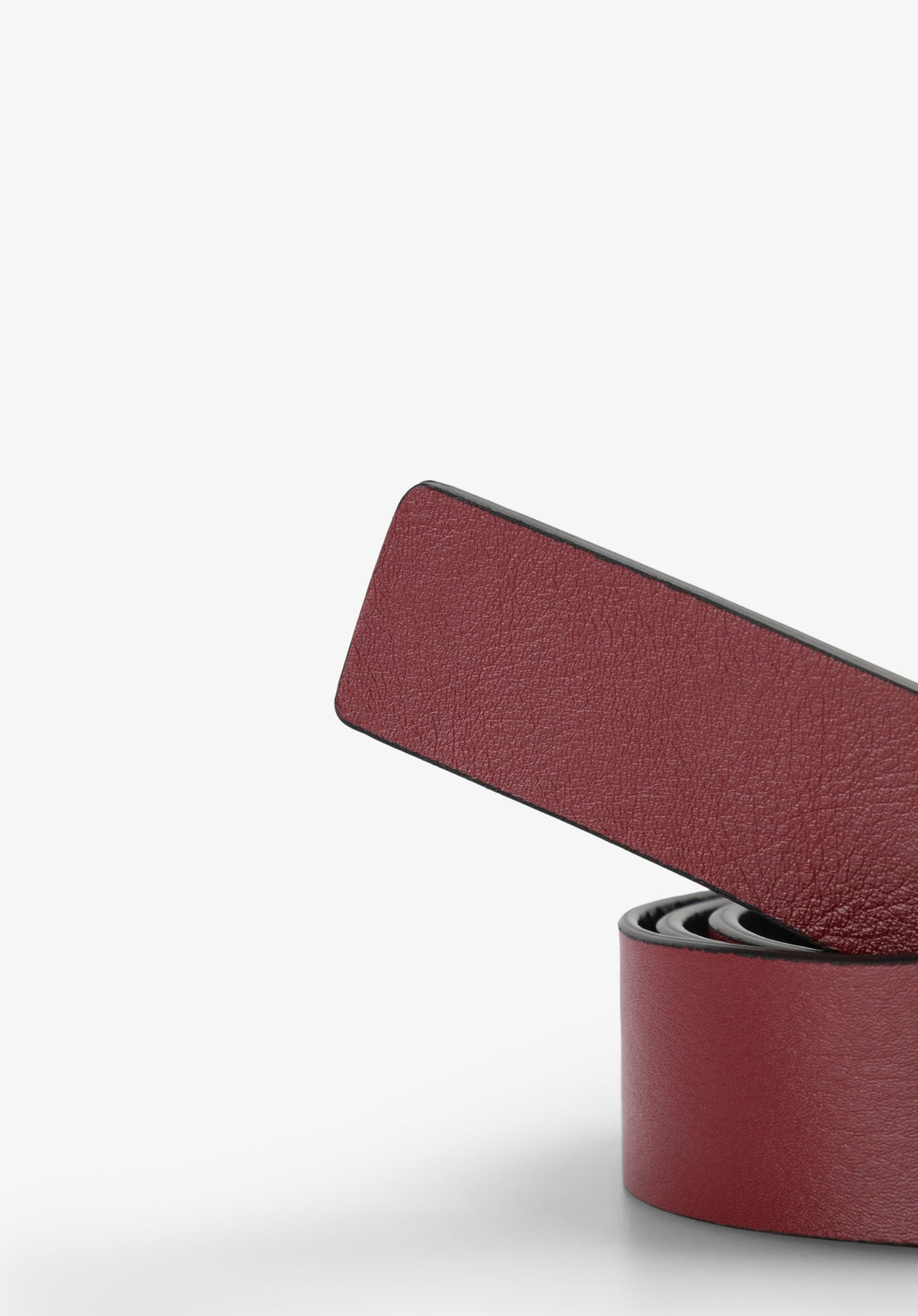 REVERSIBLE LEATHER BELT WITH SKULL