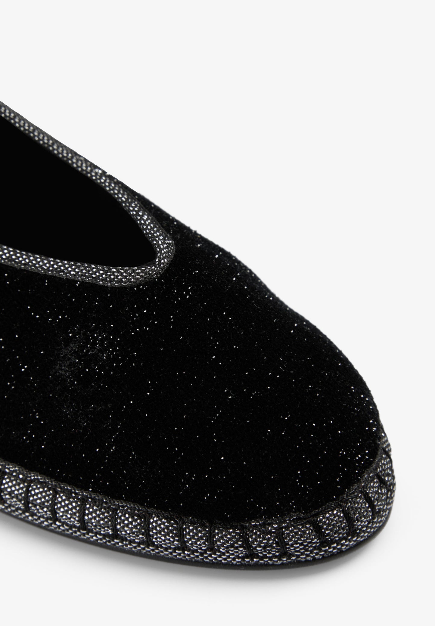 VELVET ANKLE STRAP BALLET FLATS