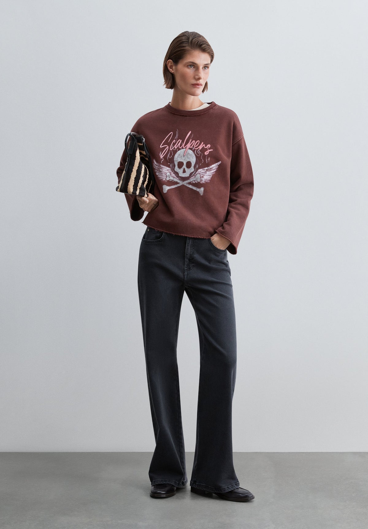 FADED PRINT SWEATSHIRT
