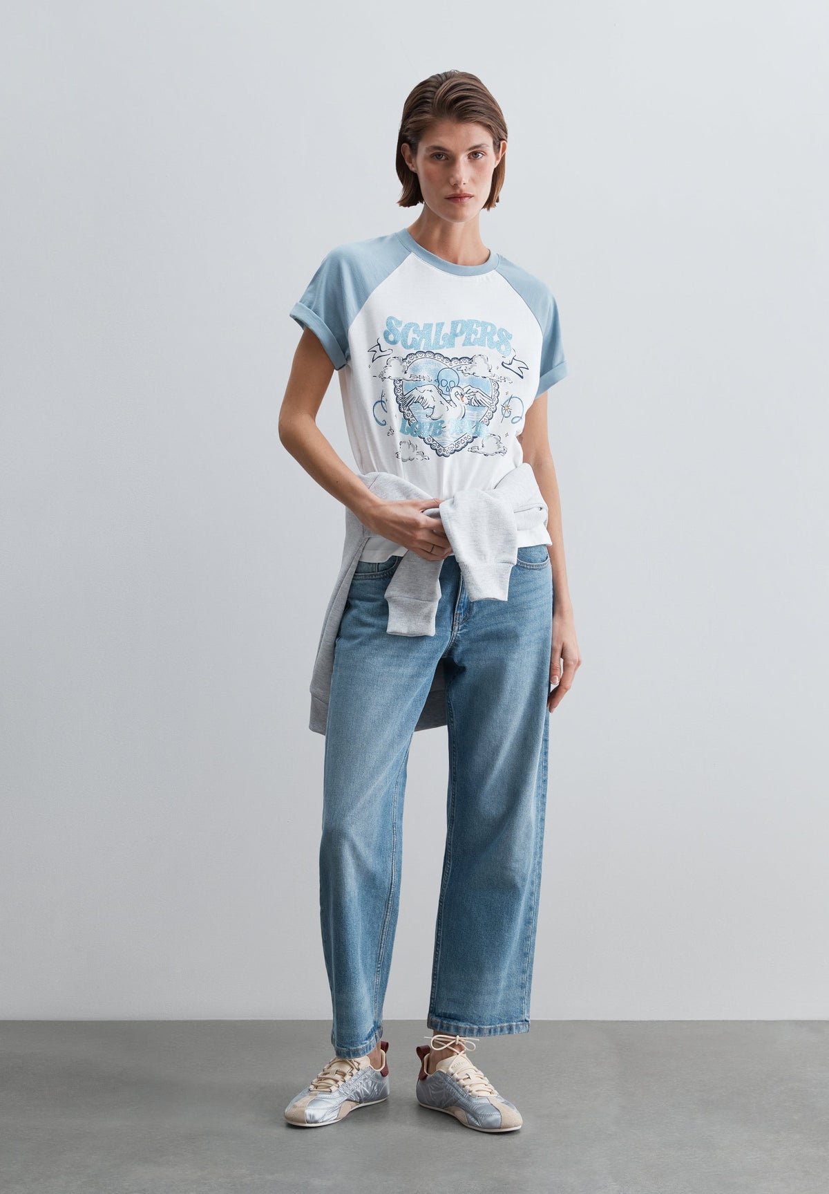 CONTRAST SLEEVE T-SHIRT