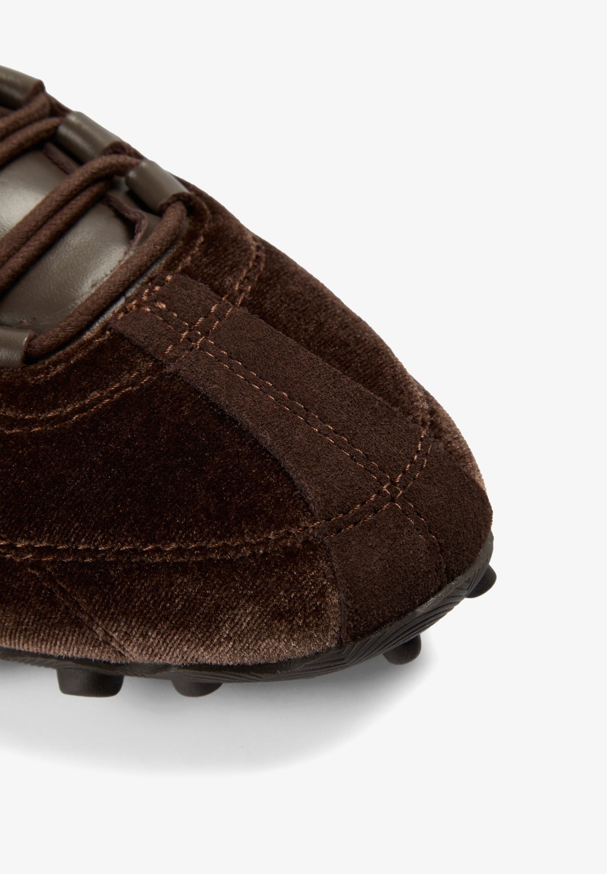 SCRUNNERVELVET SNEAKERS