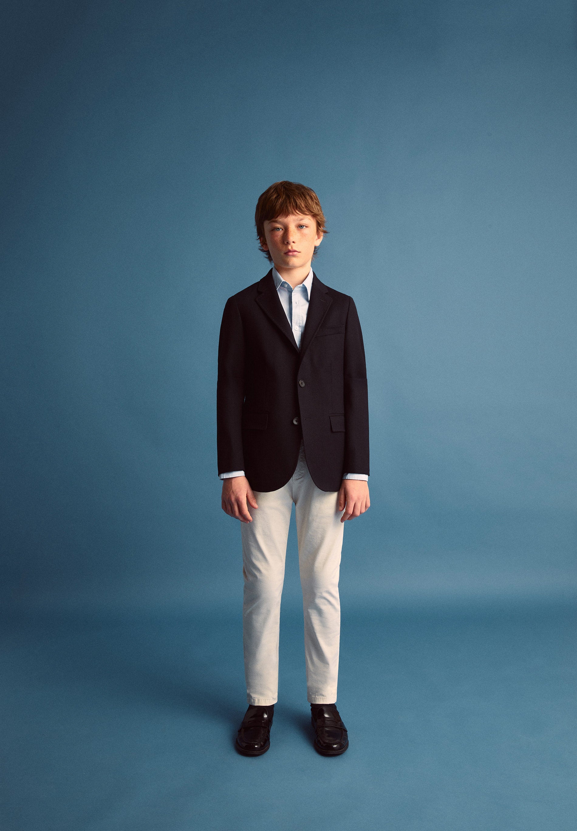CLASSIC BLAZER