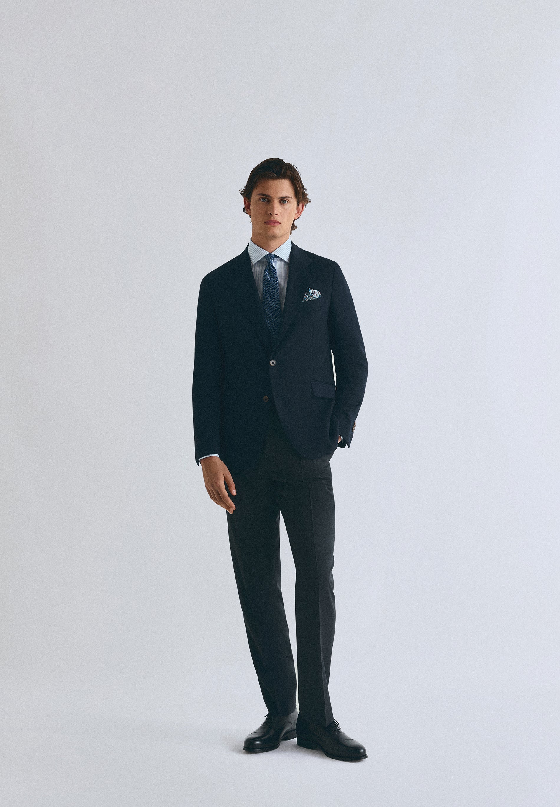 CLASSIC WOOL BLAZER