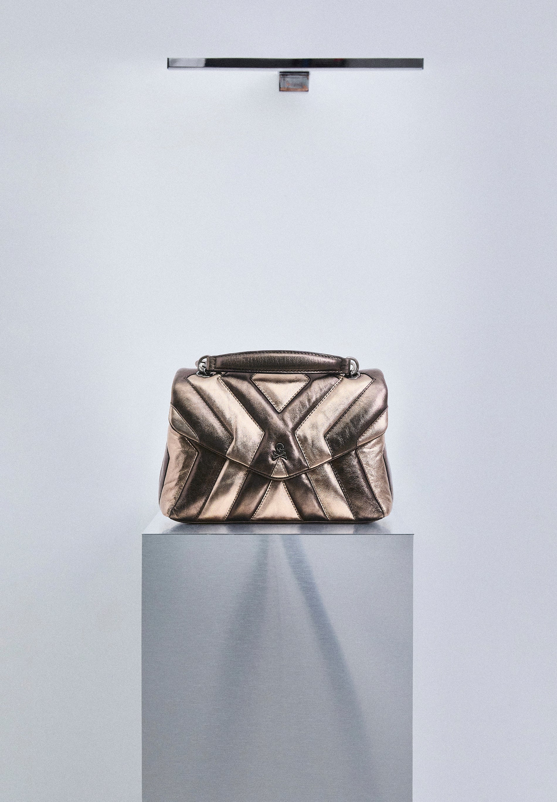 GESTEPPTE MINI-LEDERTASCHE