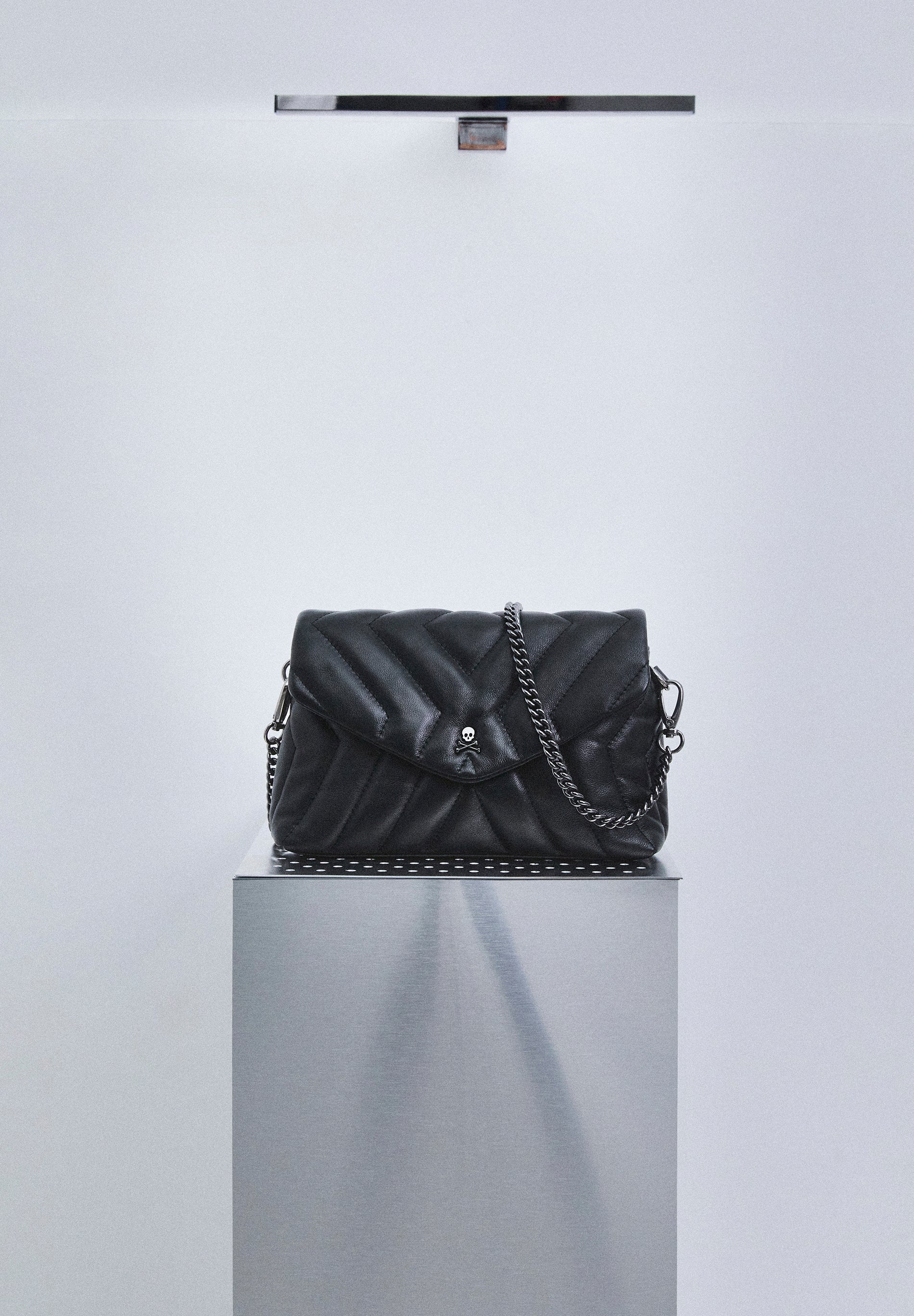 GESTEPPTE LEDERTASCHE
