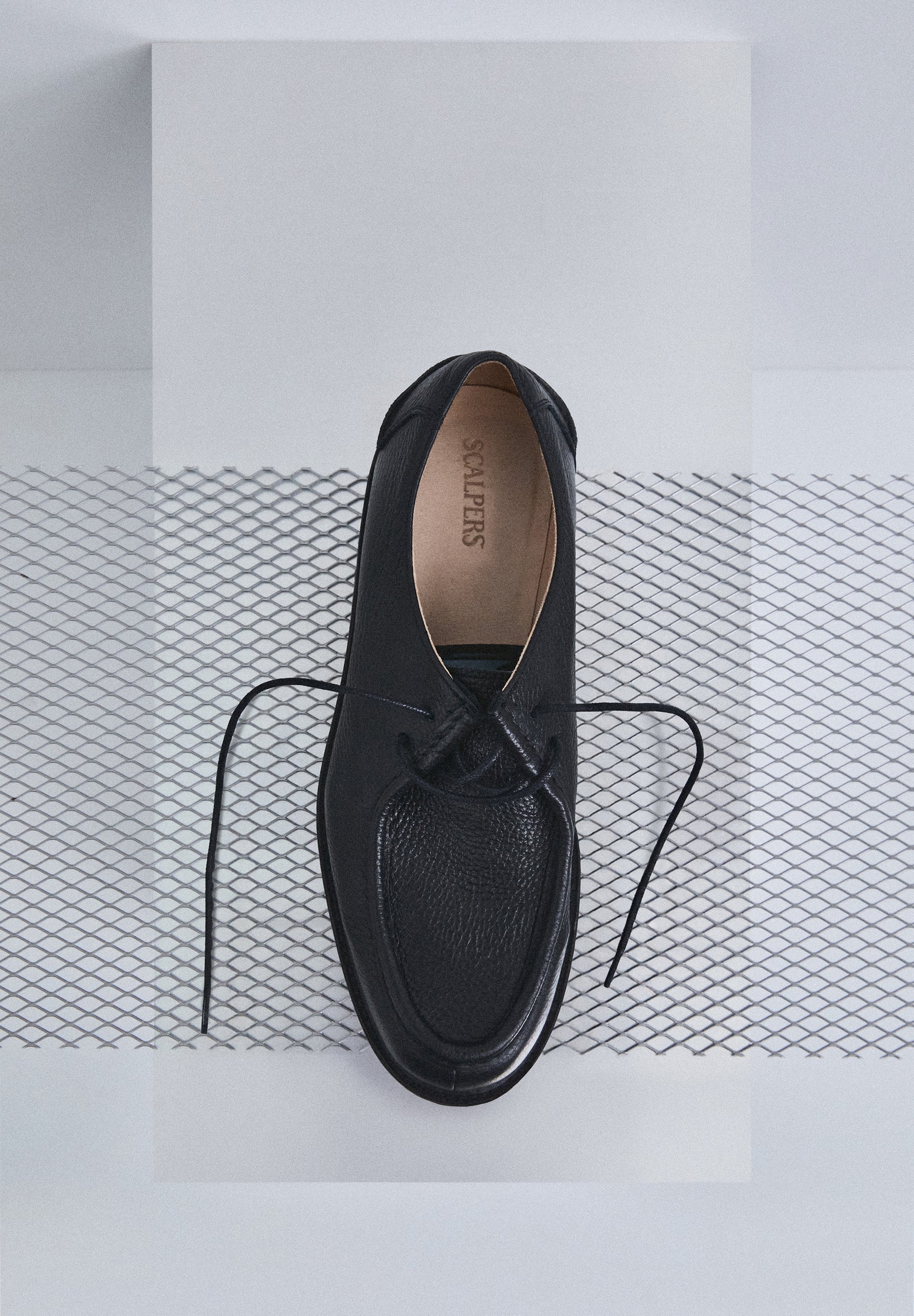 ZAPATOS PIEL SUELA DENTADA