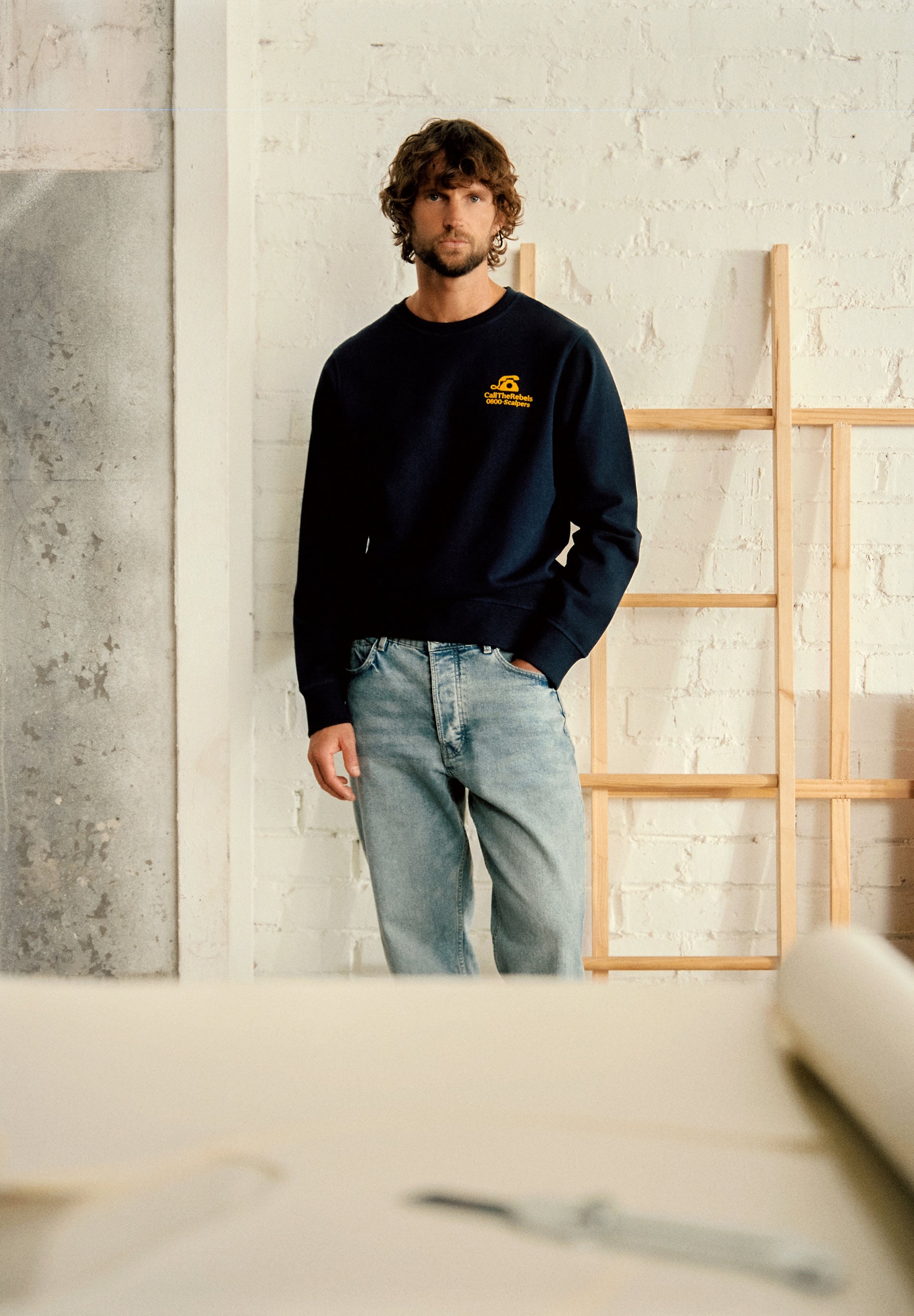 SWEAT LOGO RELIEF