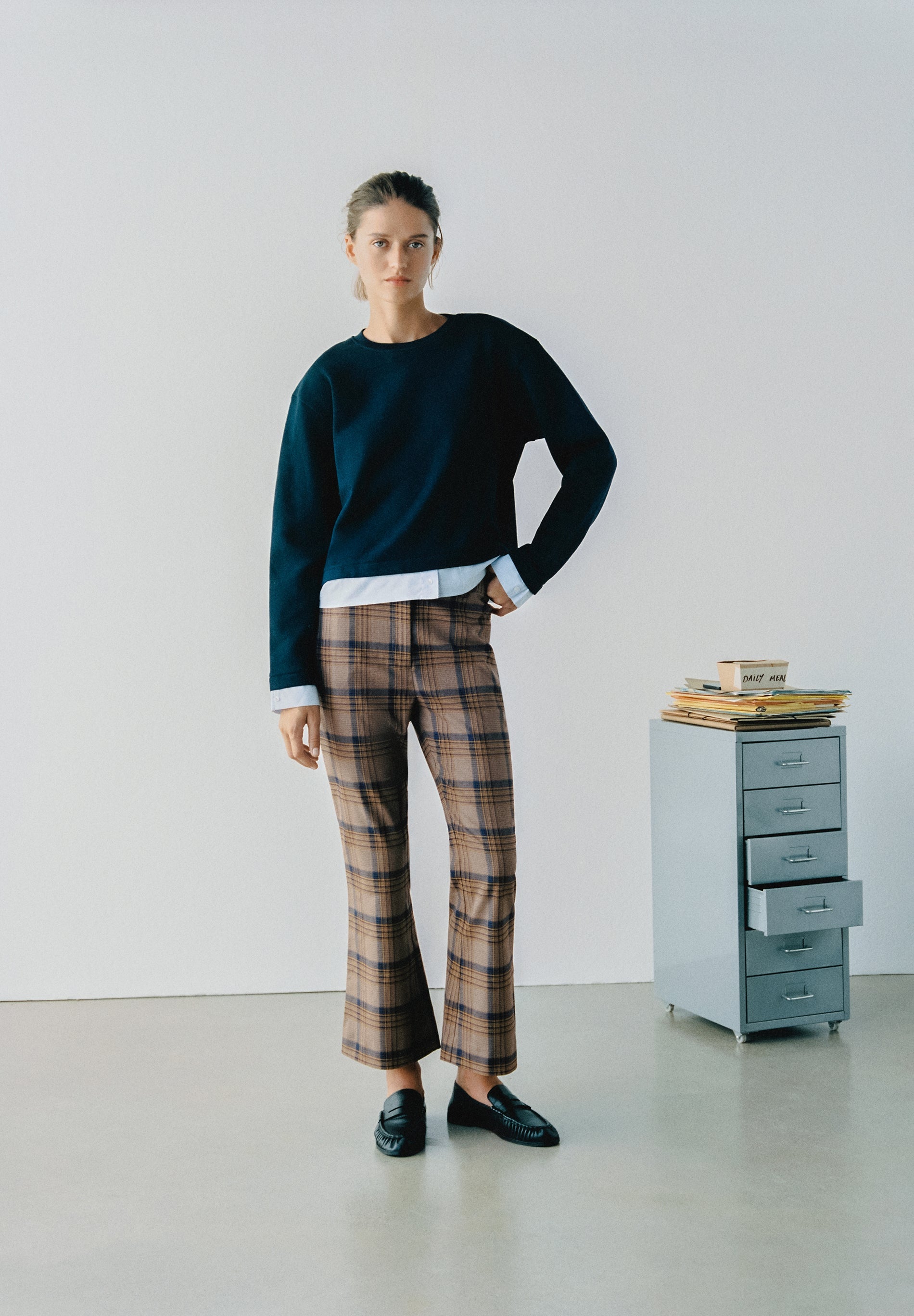 PANTALON ANKLE FLARE CARREAUX