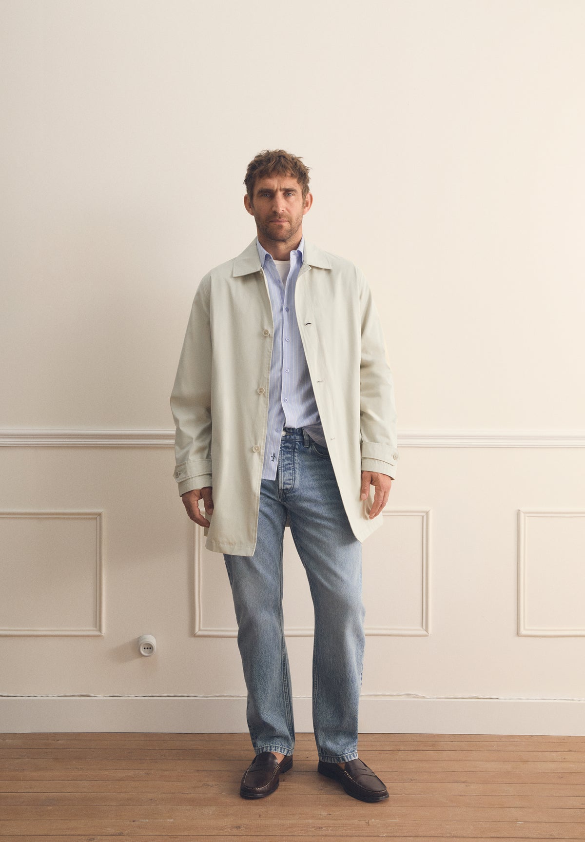 KLASSISCHER, WASSERABWEISENDER TRENCHCOAT