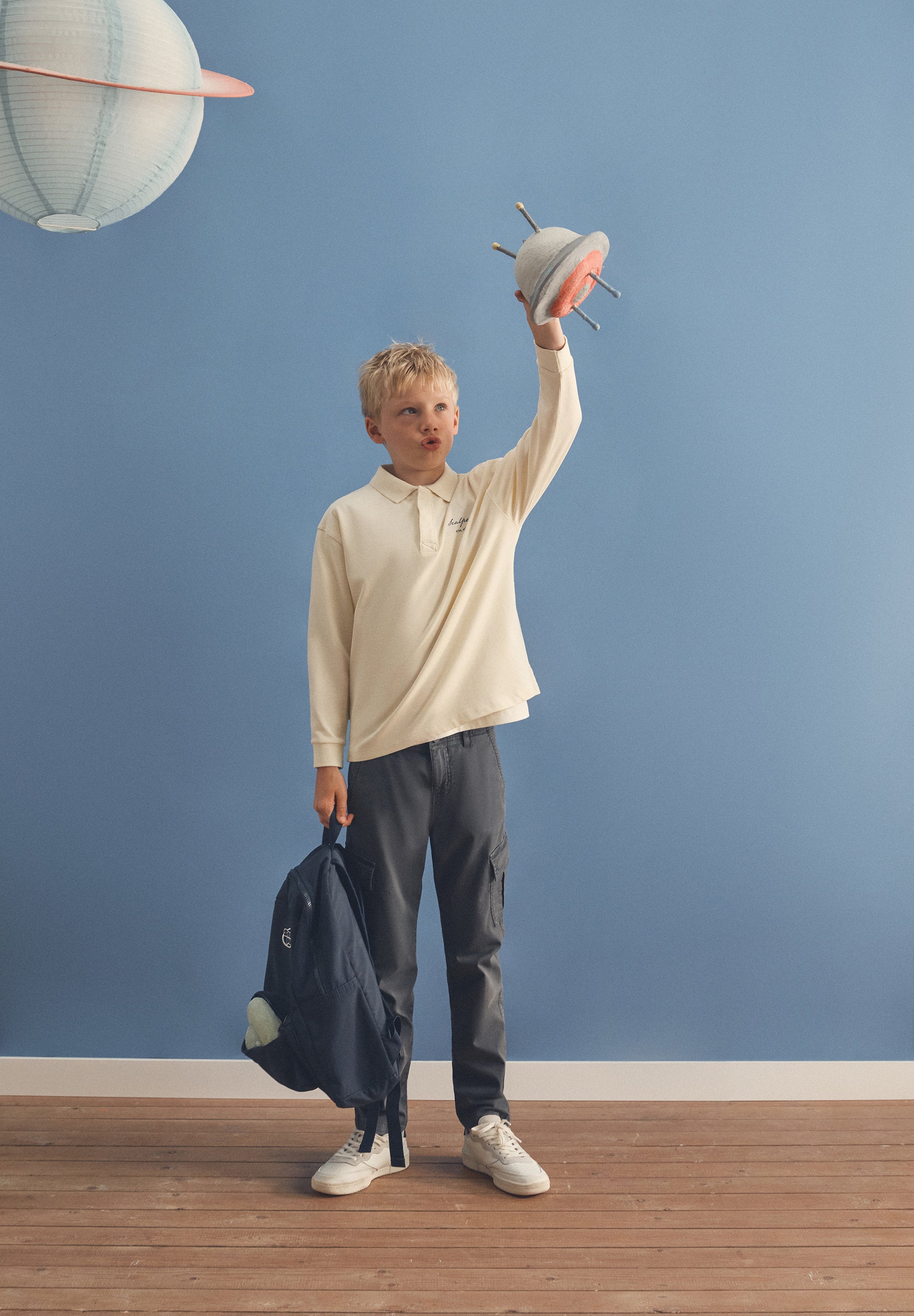 POLOSHIRT MIT LANGEN ÄRMELN UND PRINT