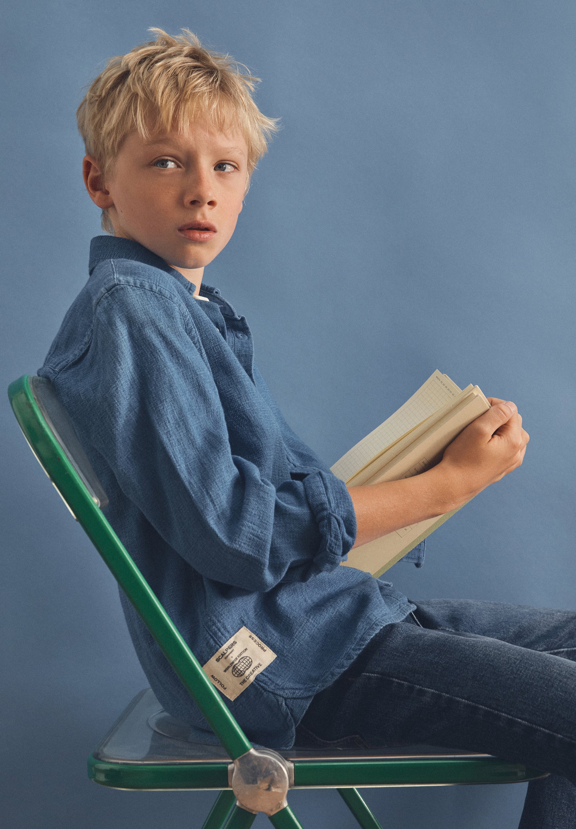 DENIM-HEMD MIT BUTTON-DOWN-KRAGEN