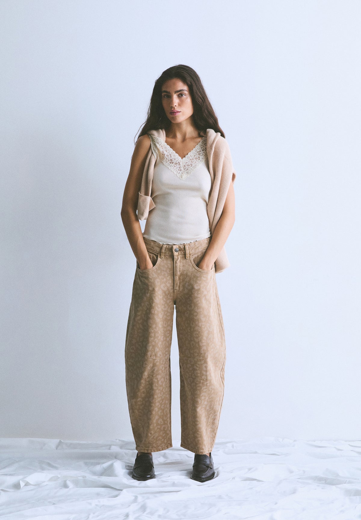 ANIMAL PRINT BALLOON JEANS