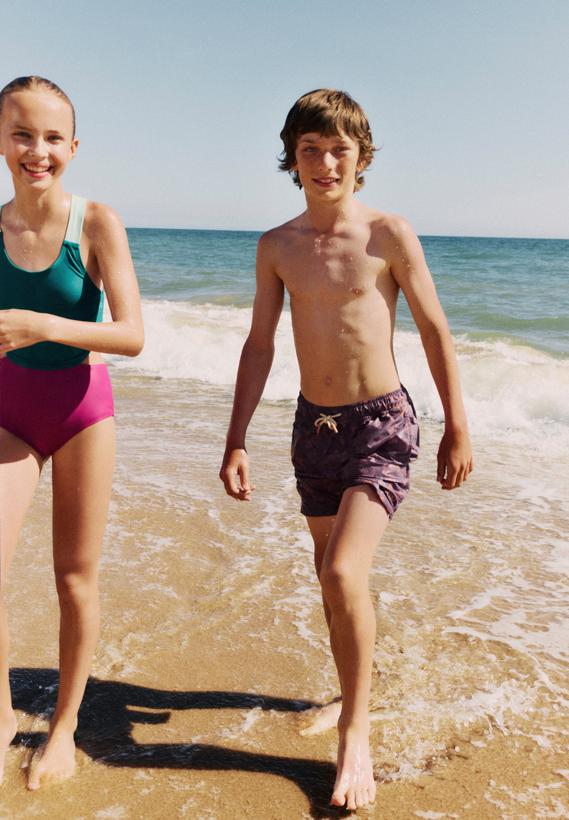 CONTRAST THREE-TONE SWIMSUIT