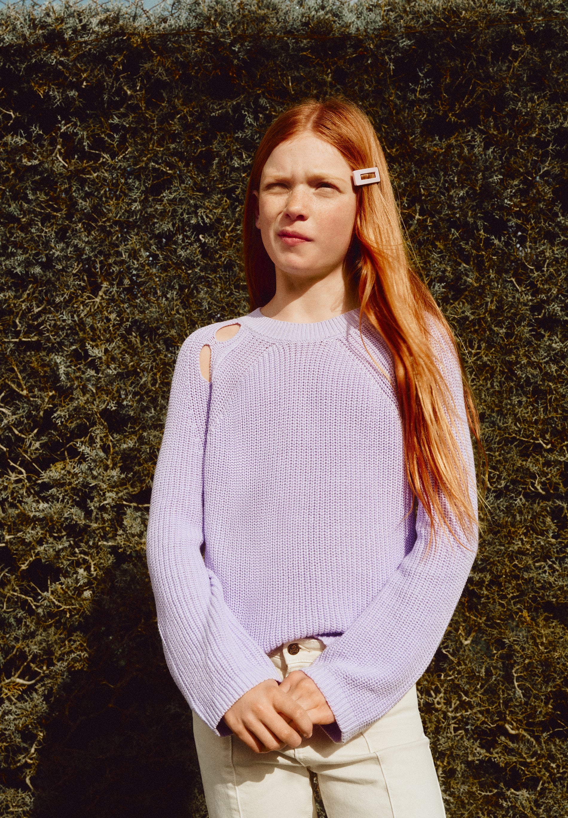 STRICKPULLOVER MIT SCHLITZEN