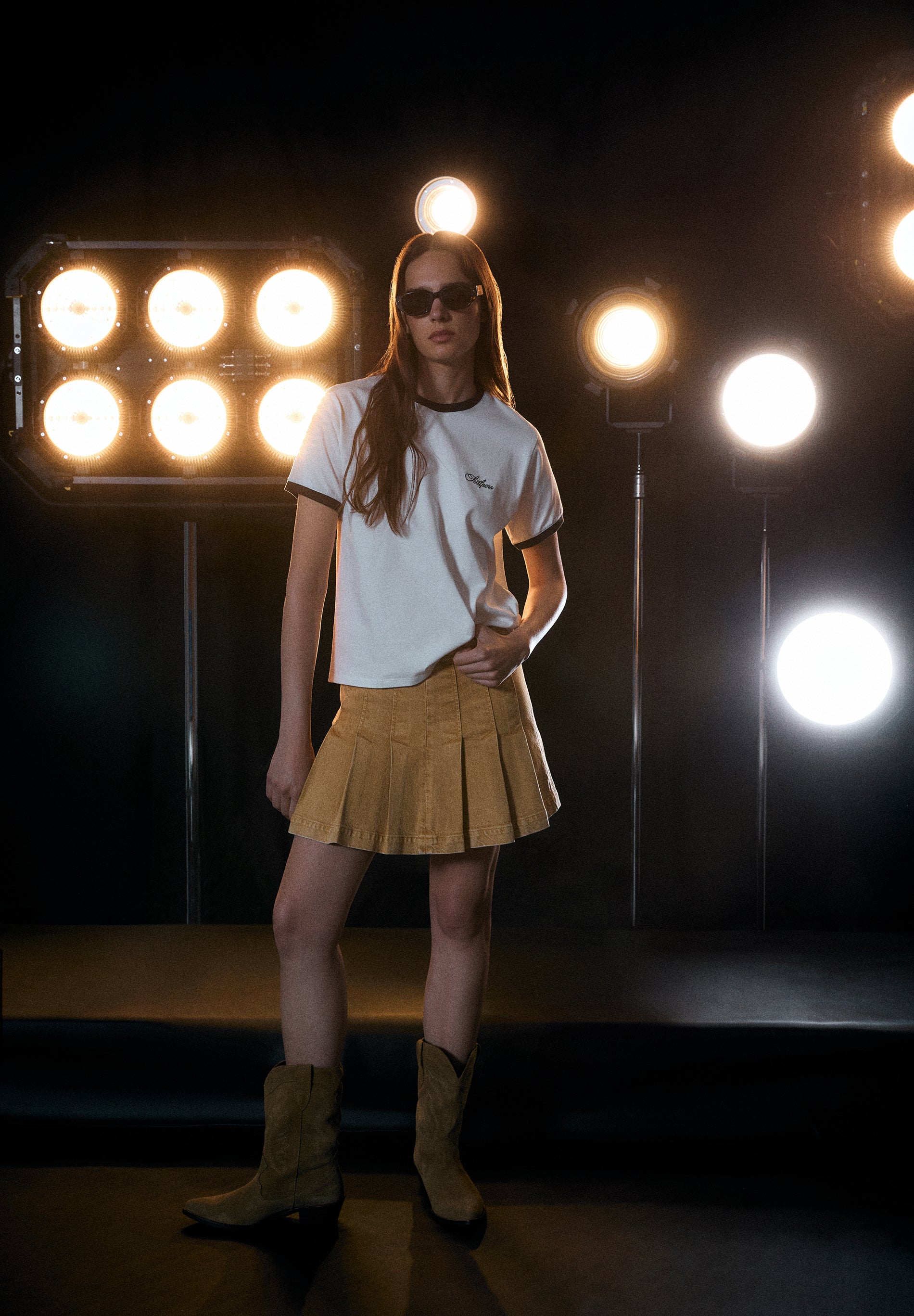 TWO-TONE RIBBED CONTRAST T-SHIRT