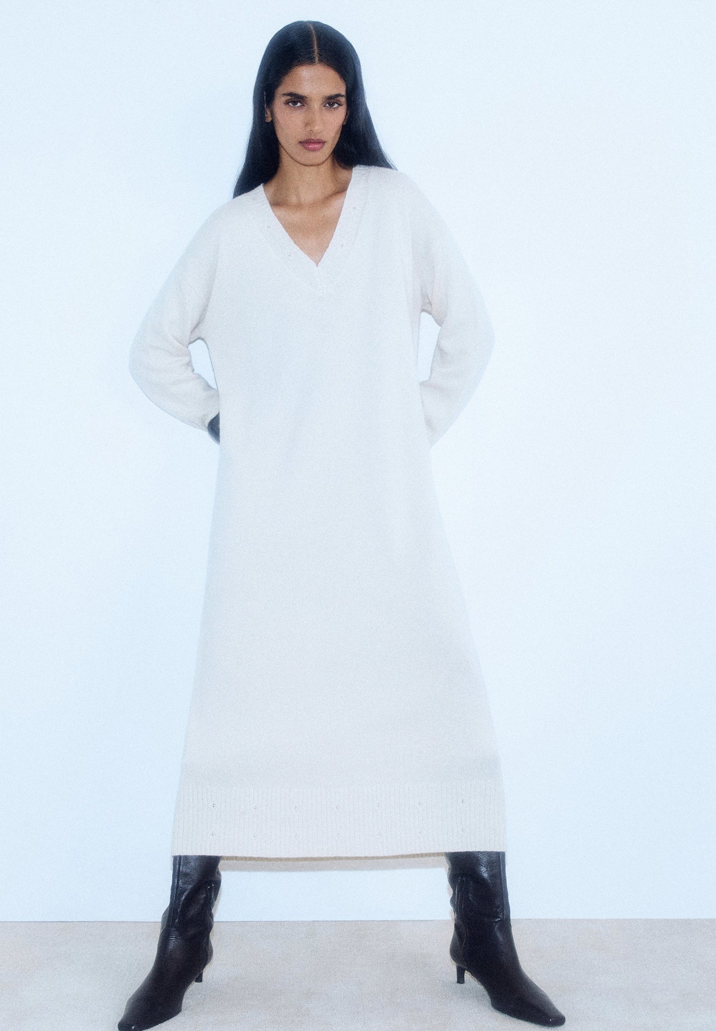 BAGGY MIDI DRESS
