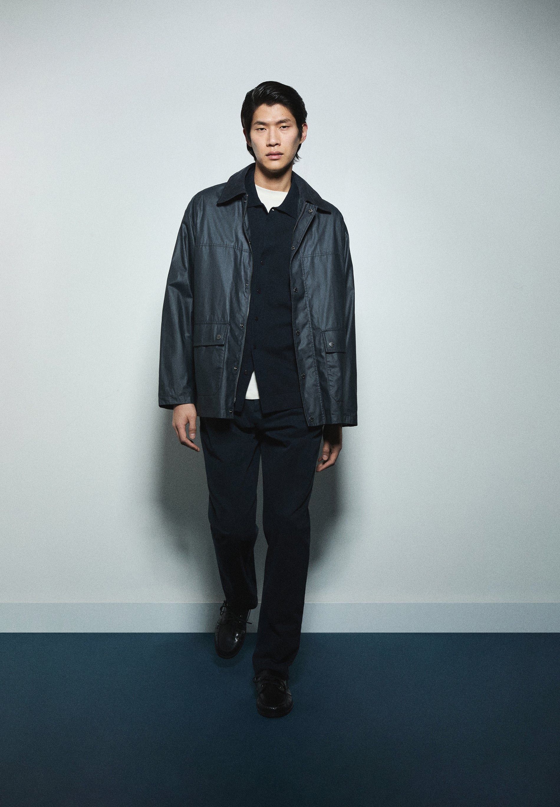 VESTE CIRÉE AVEC BOUTONS-PRESSION