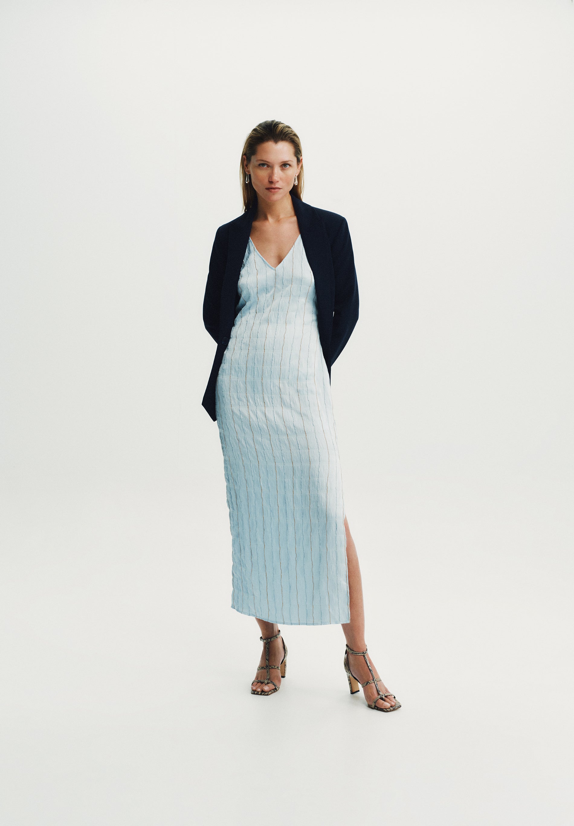 MIDIKLEID MIT TEXTUR