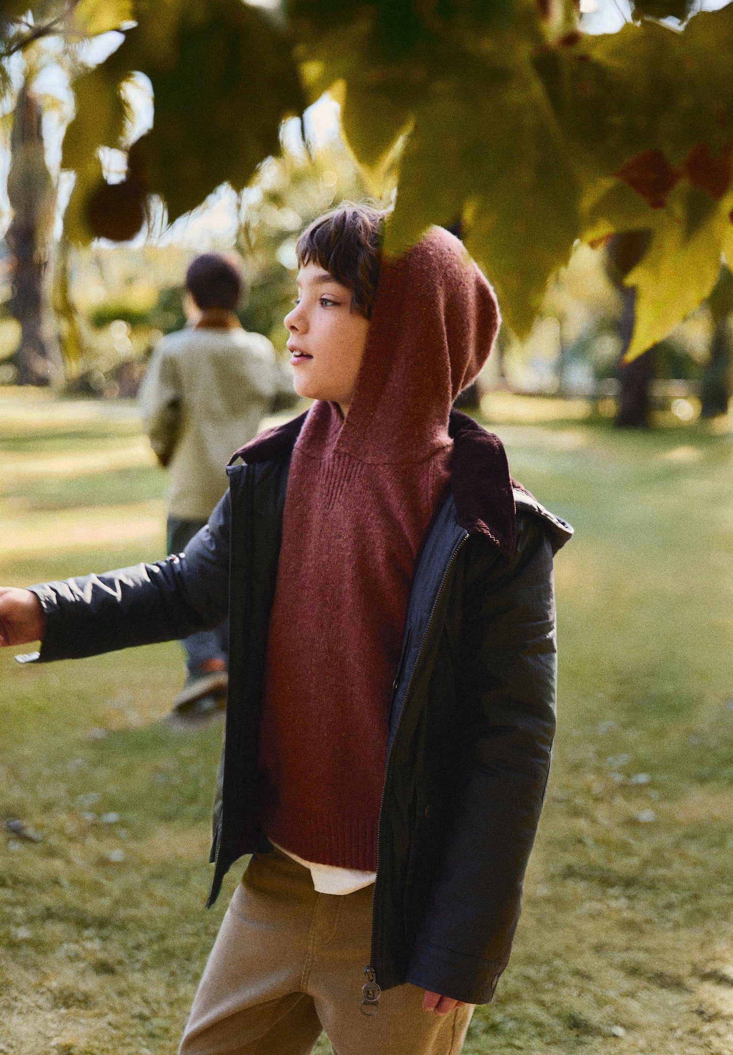 BASIC KNIT SWEATER WITH SKULL