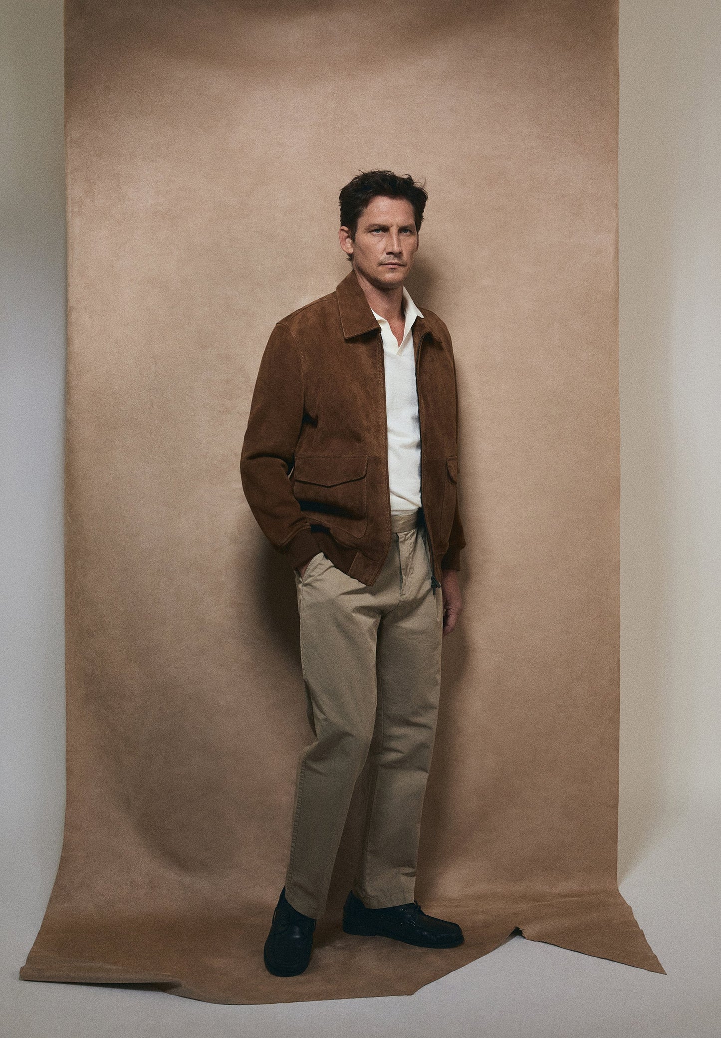 BUNDFALTENHOSE IM SLIM-FIT