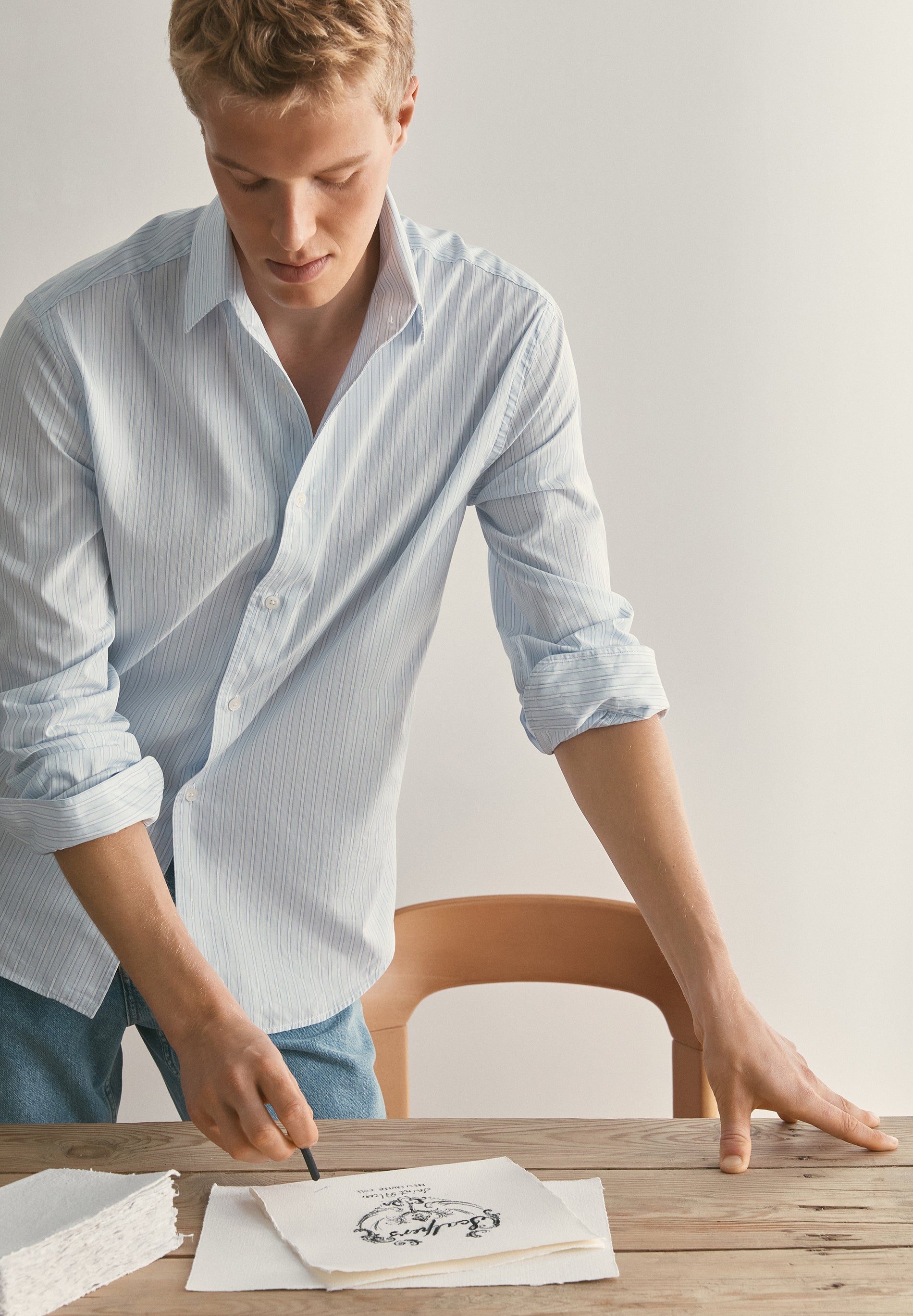 LIGHTWEIGHT COTTON POPLIN SHIRT