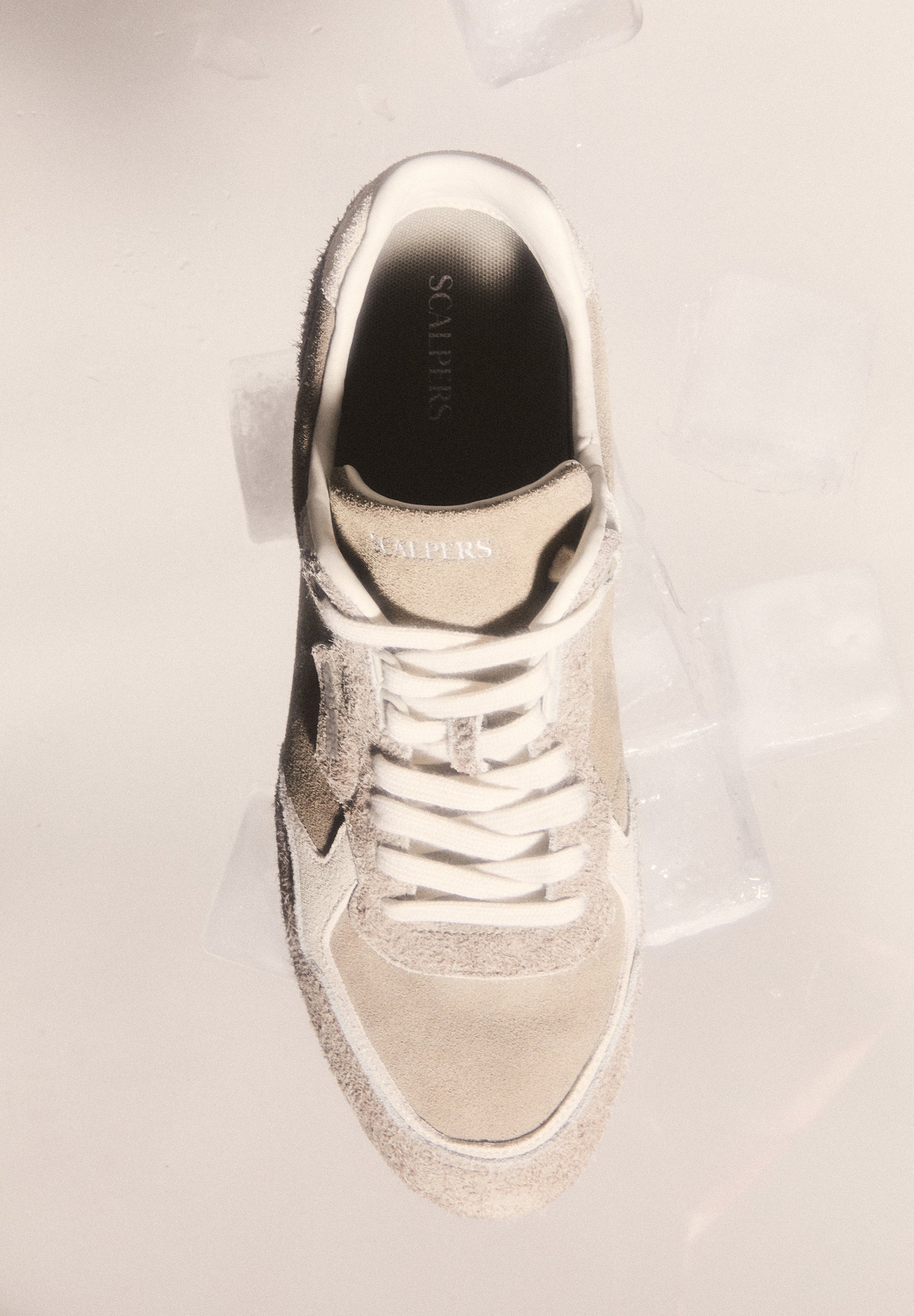 SCRIO FLAT SNEAKERS