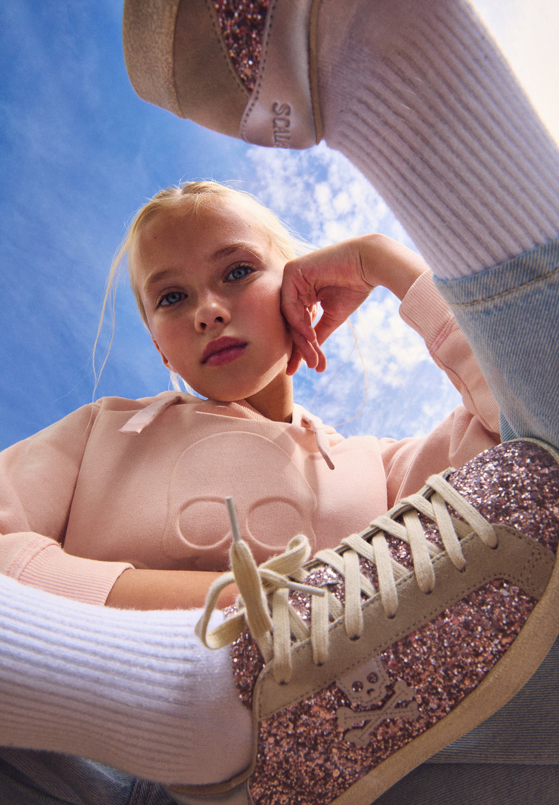 GLITTER SKULL SNEAKERS